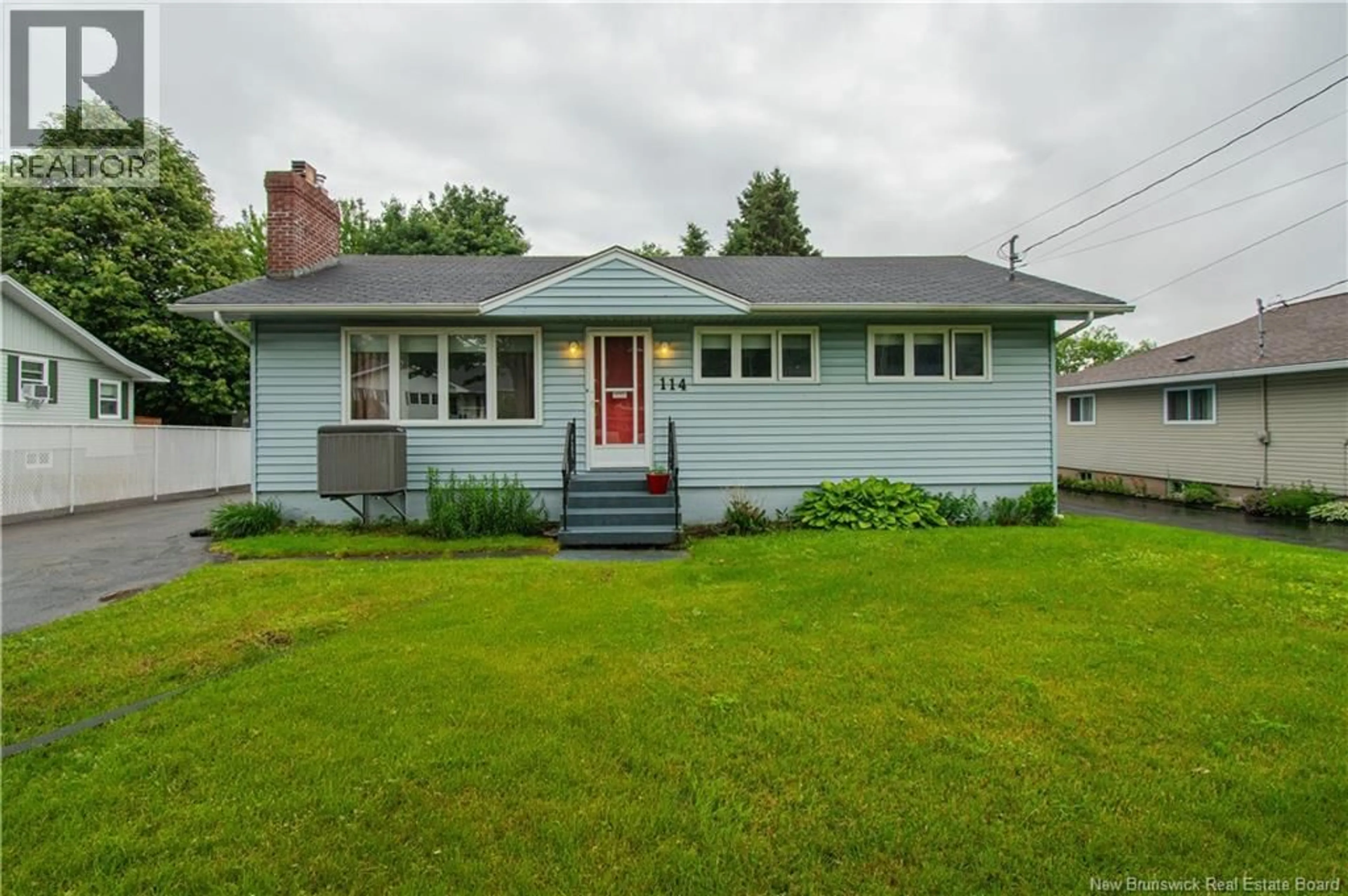 Home with vinyl exterior material, street for 114 BESSBOROUGH, Moncton New Brunswick E1E1P9
