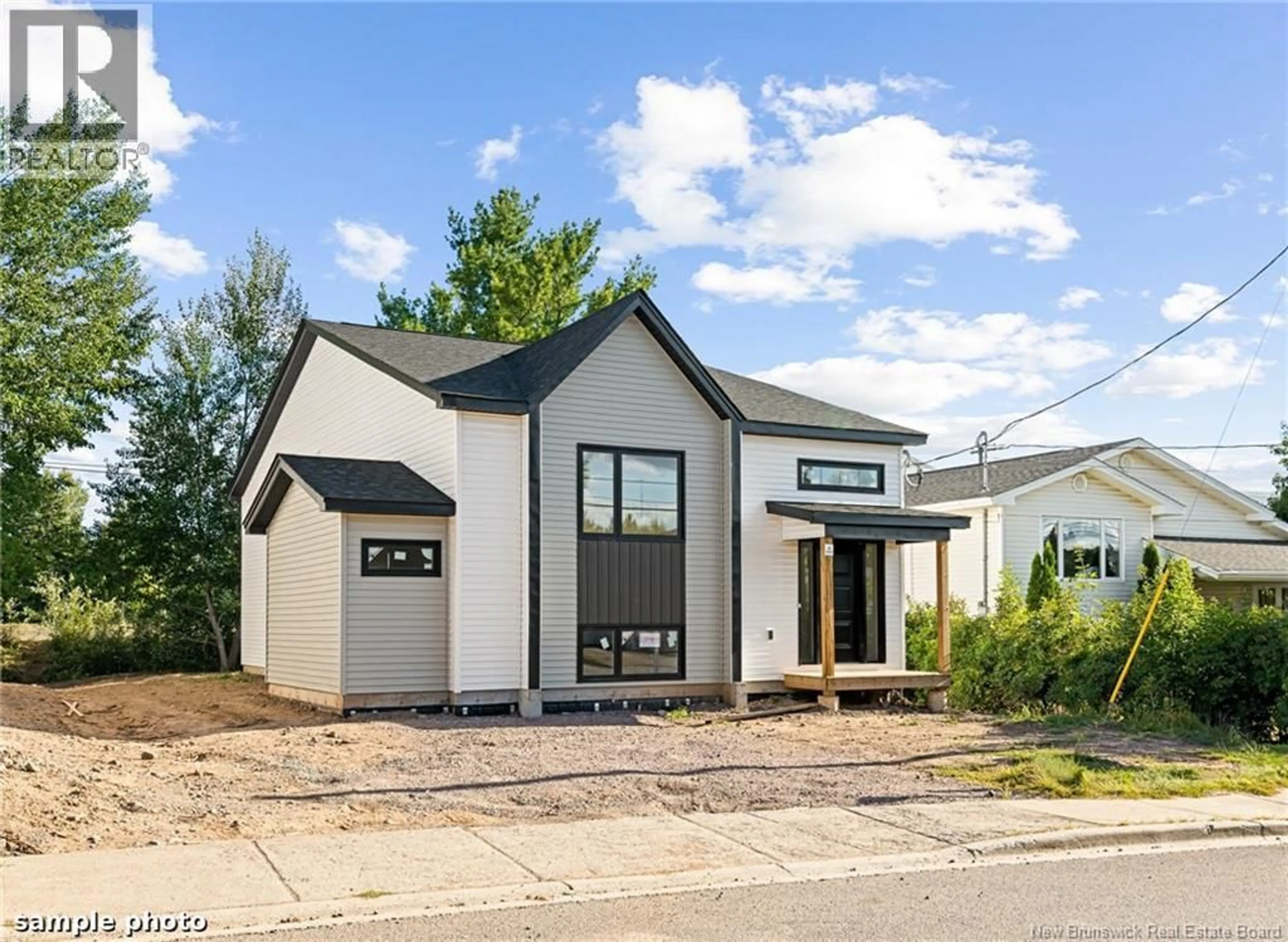 Home with vinyl exterior material, street for 47 MANSFIELD, Moncton New Brunswick E1A2V8