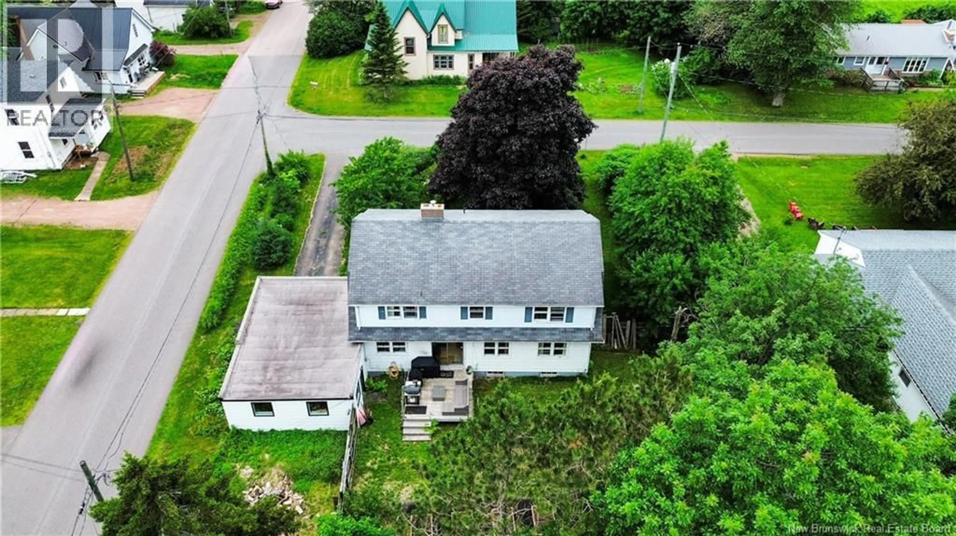 A pic from outside/outdoor area/front of a property/back of a property/a pic from drone, street for 1 BENNETT STREET, Sackville New Brunswick E4L3M5