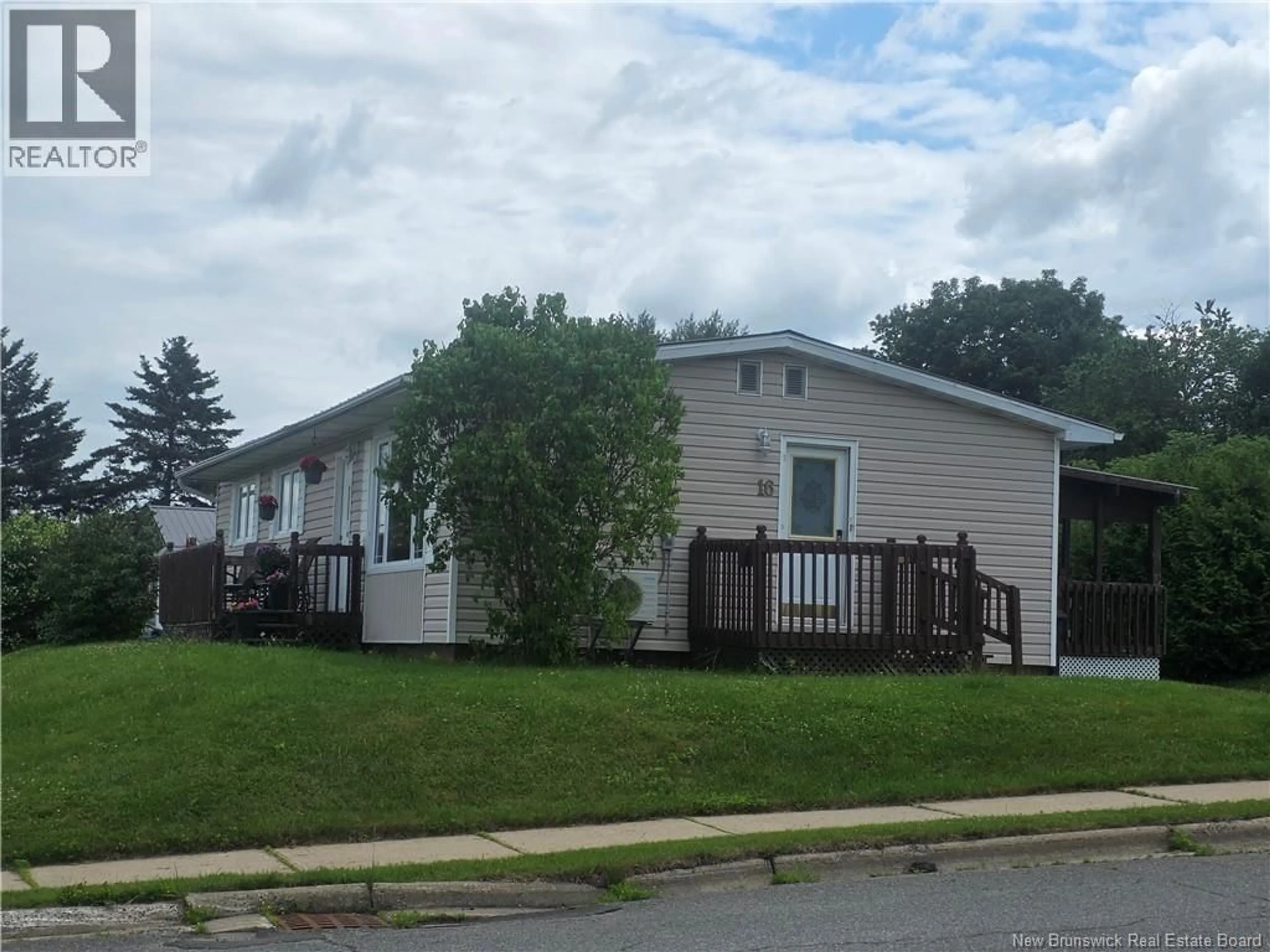 Home with vinyl exterior material, street for 16 HARDING DRIVE, Nackawic New Brunswick E6G1C4
