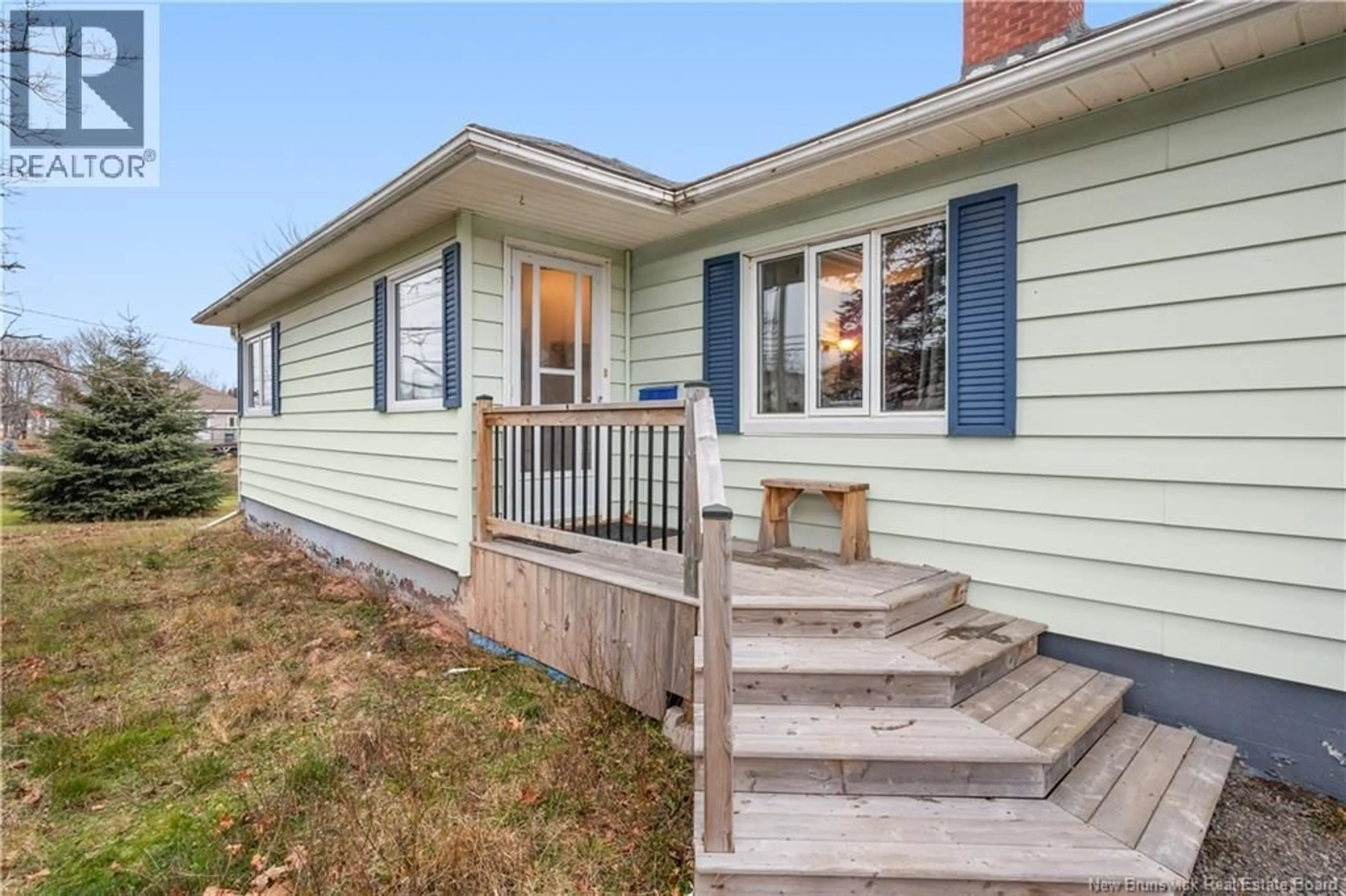 Home with vinyl exterior material, street for 695 HILLSBOROUGH ROAD, Riverview New Brunswick E1B3W1