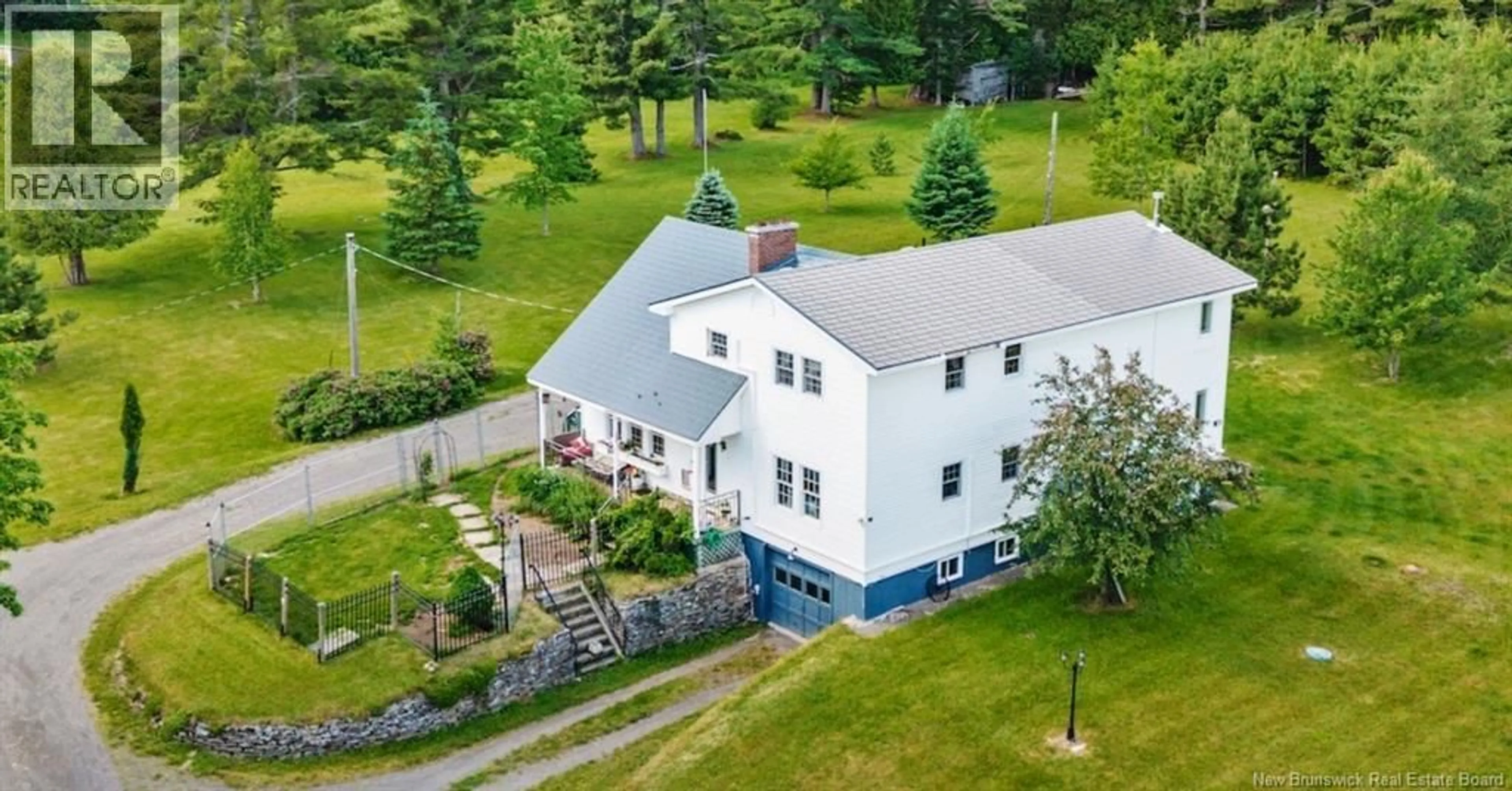 A pic from outside/outdoor area/front of a property/back of a property/a pic from drone, building for 164 GORE ROAD, Fredericton Junction New Brunswick E5L1T9