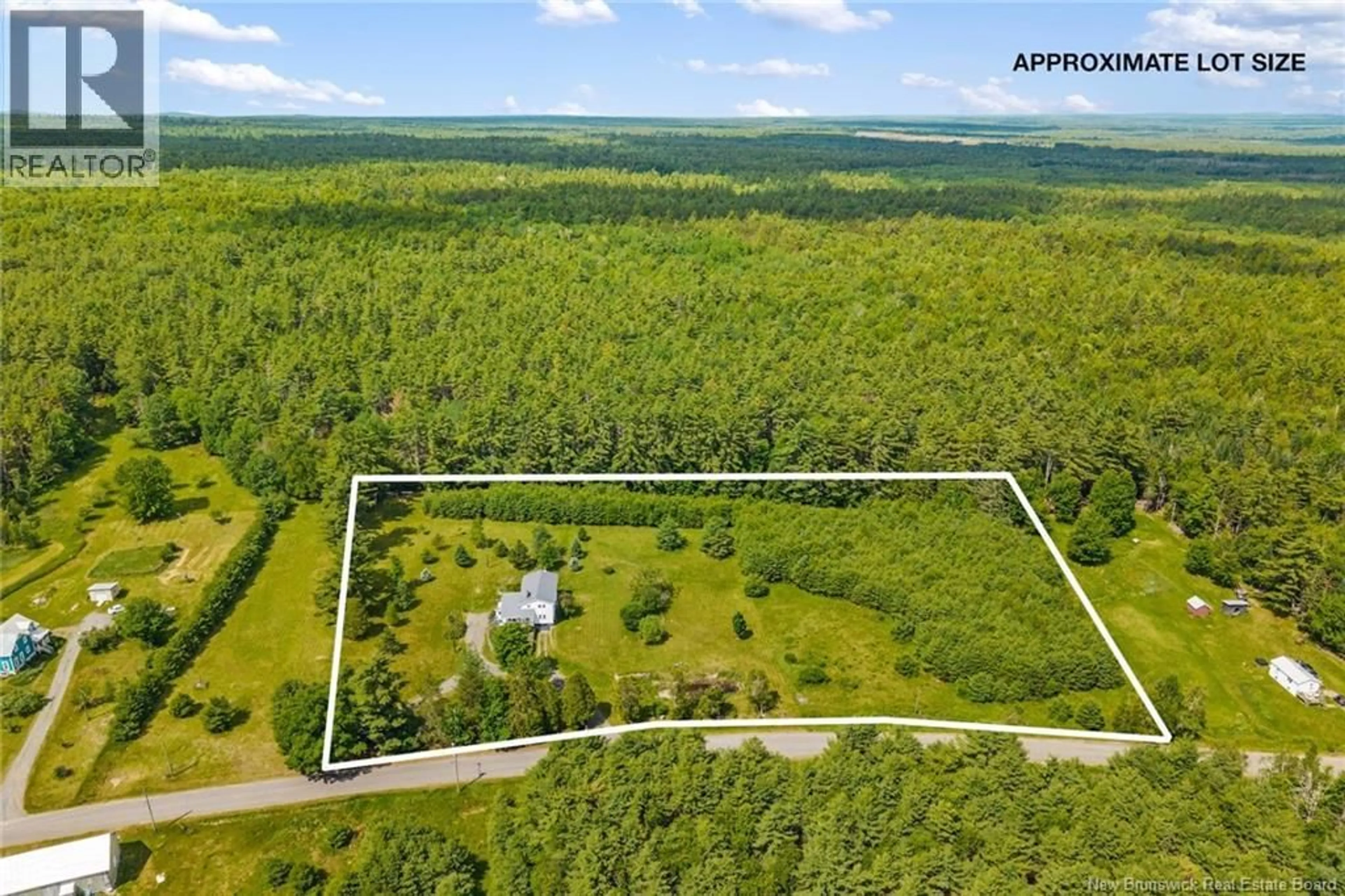 A pic from outside/outdoor area/front of a property/back of a property/a pic from drone, unknown for 164 GORE ROAD, Fredericton Junction New Brunswick E5L1T9