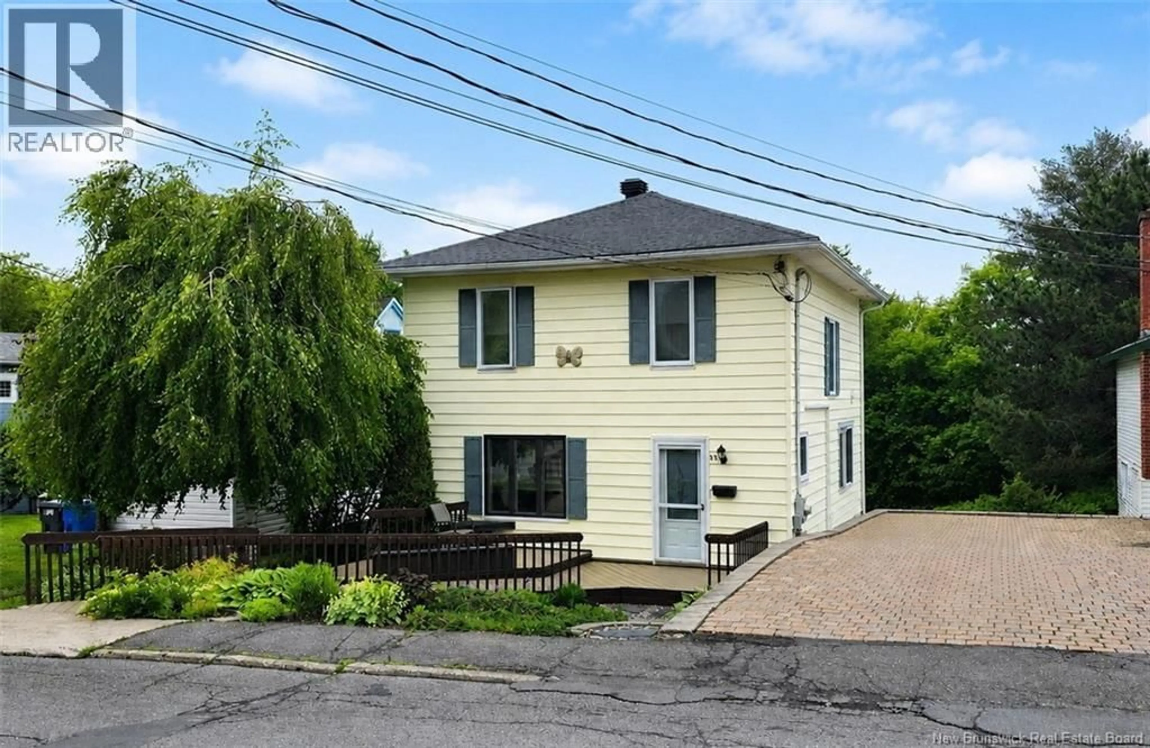 Home with vinyl exterior material, street for 35 ORDONNANCE AVENUE, Edmundston New Brunswick E3V1C3