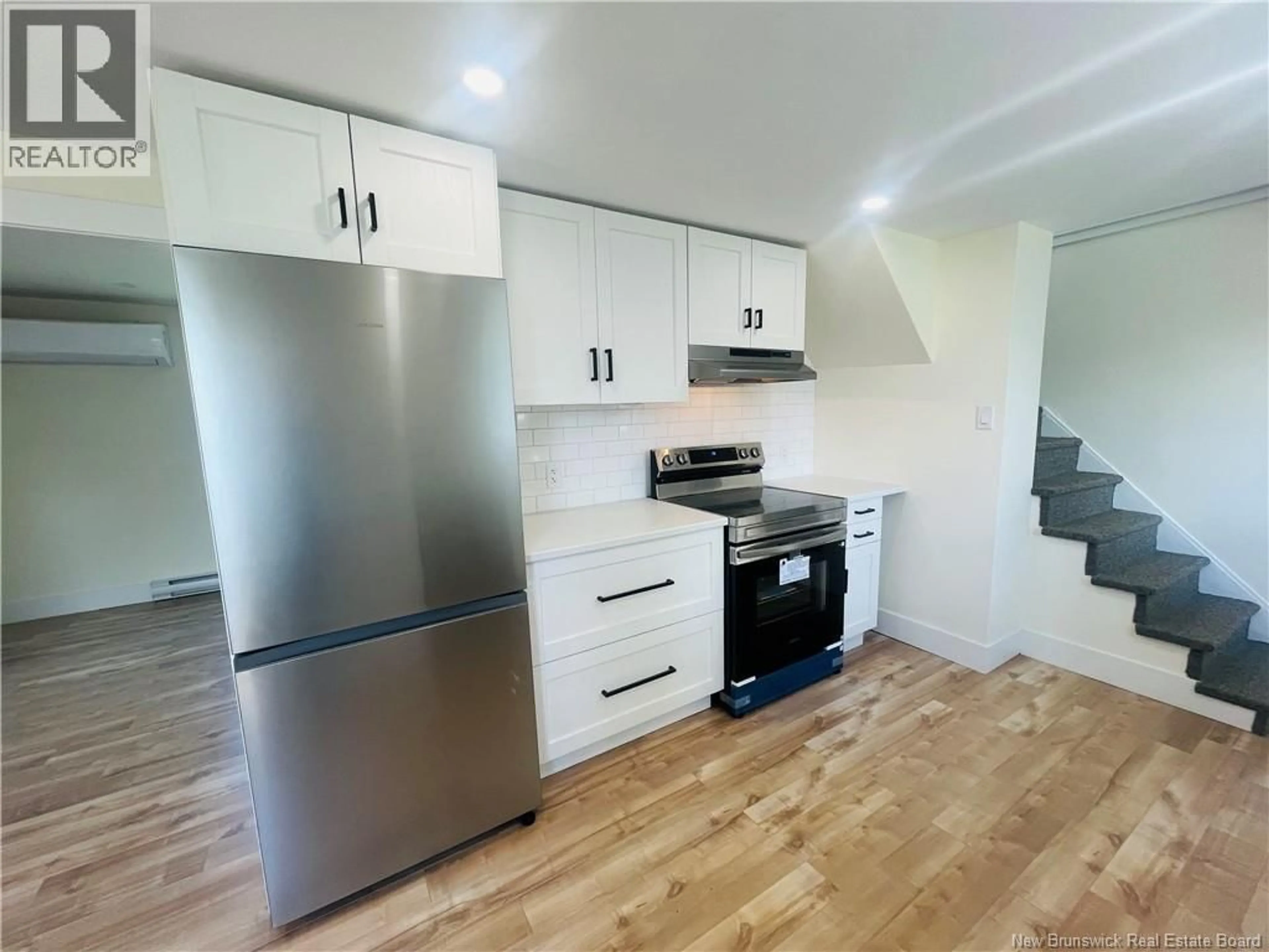 Standard kitchen, wood/laminate floor for 278 SWEENEY LANE, Miramichi New Brunswick E1V3A8
