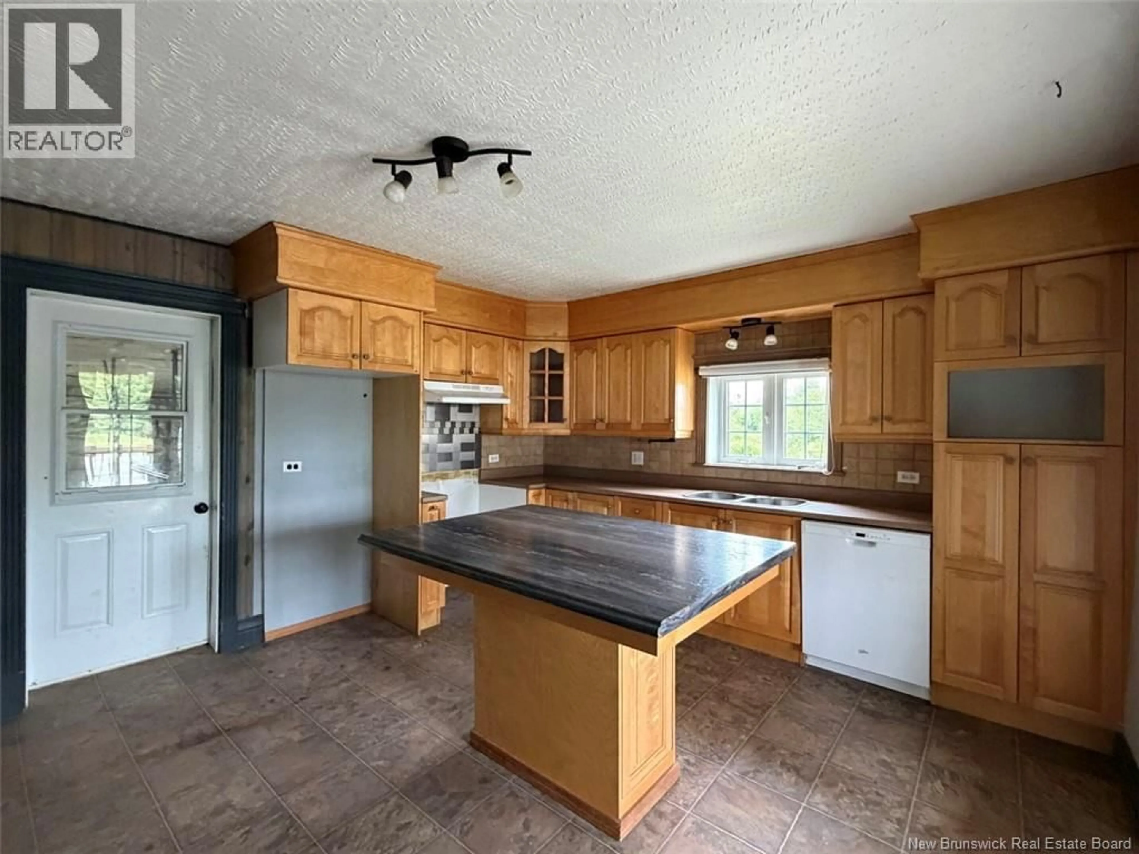 Open concept kitchen, unknown for 1 - 71 SEIGAS ROAD, Siegas New Brunswick E7E1T6
