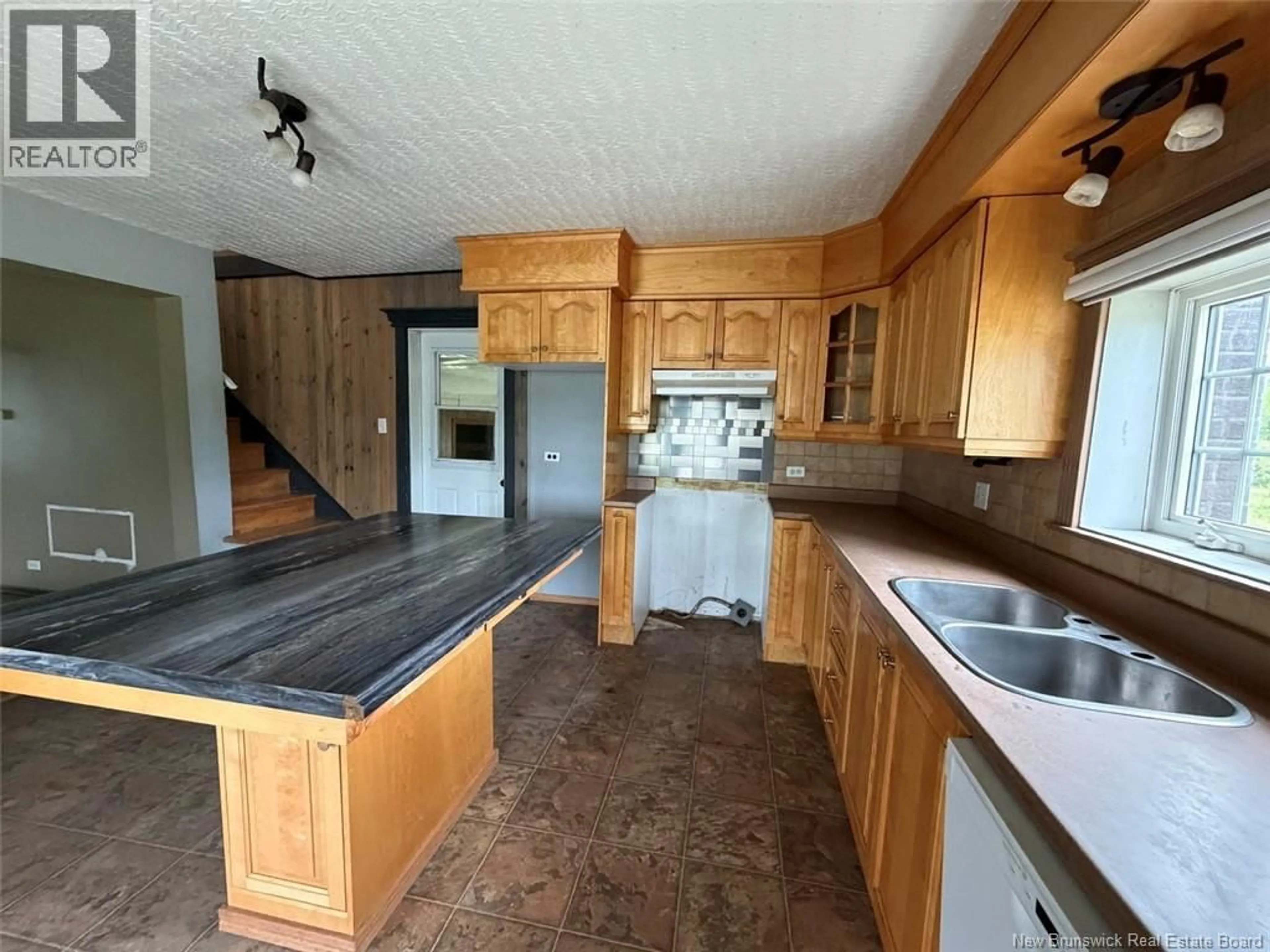 Standard kitchen, unknown for 1 - 71 SEIGAS ROAD, Siegas New Brunswick E7E1T6