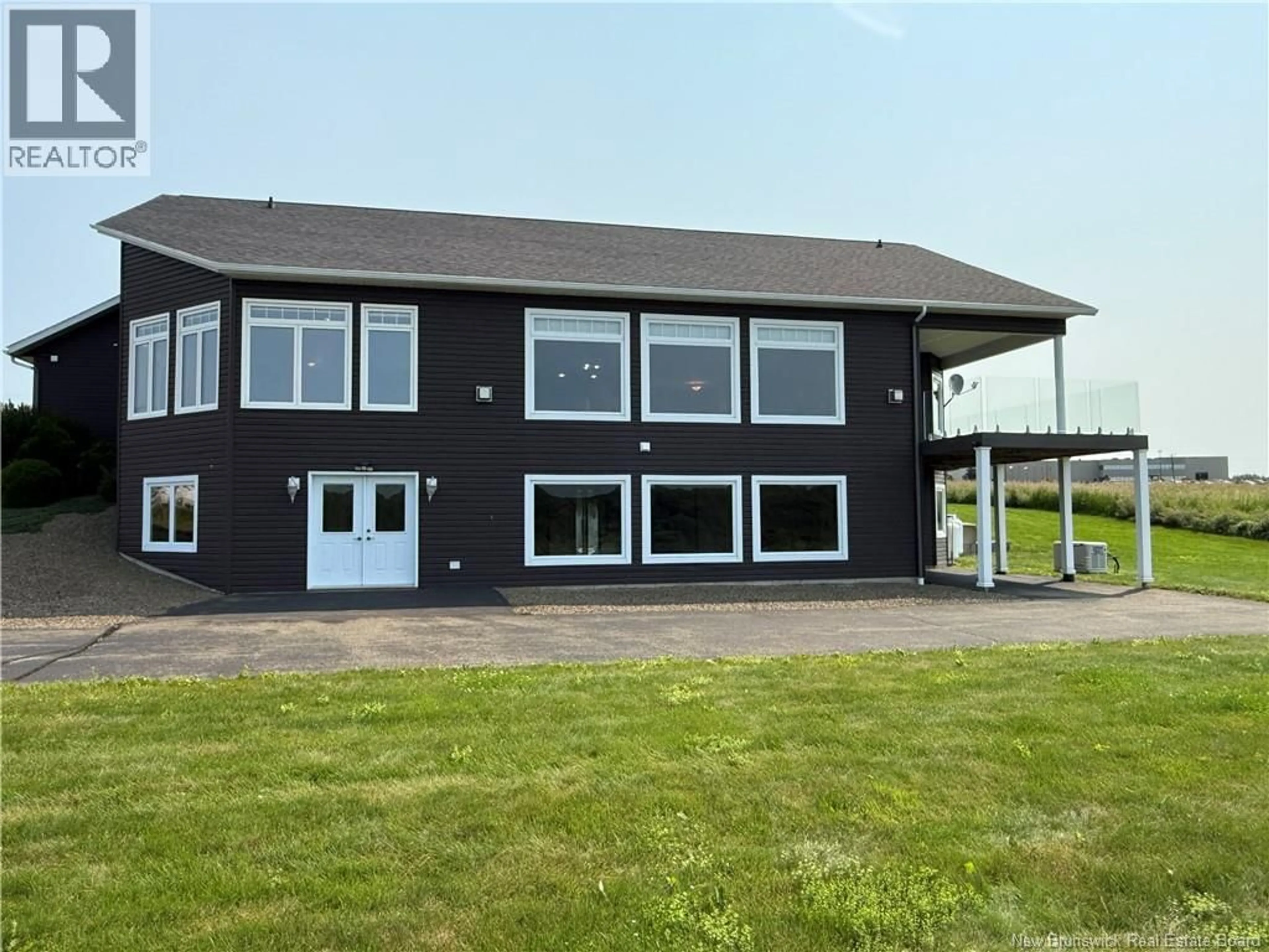 A pic from outside/outdoor area/front of a property/back of a property/a pic from drone, building for 52 MCMULLIN, Hartland New Brunswick E7P2R7