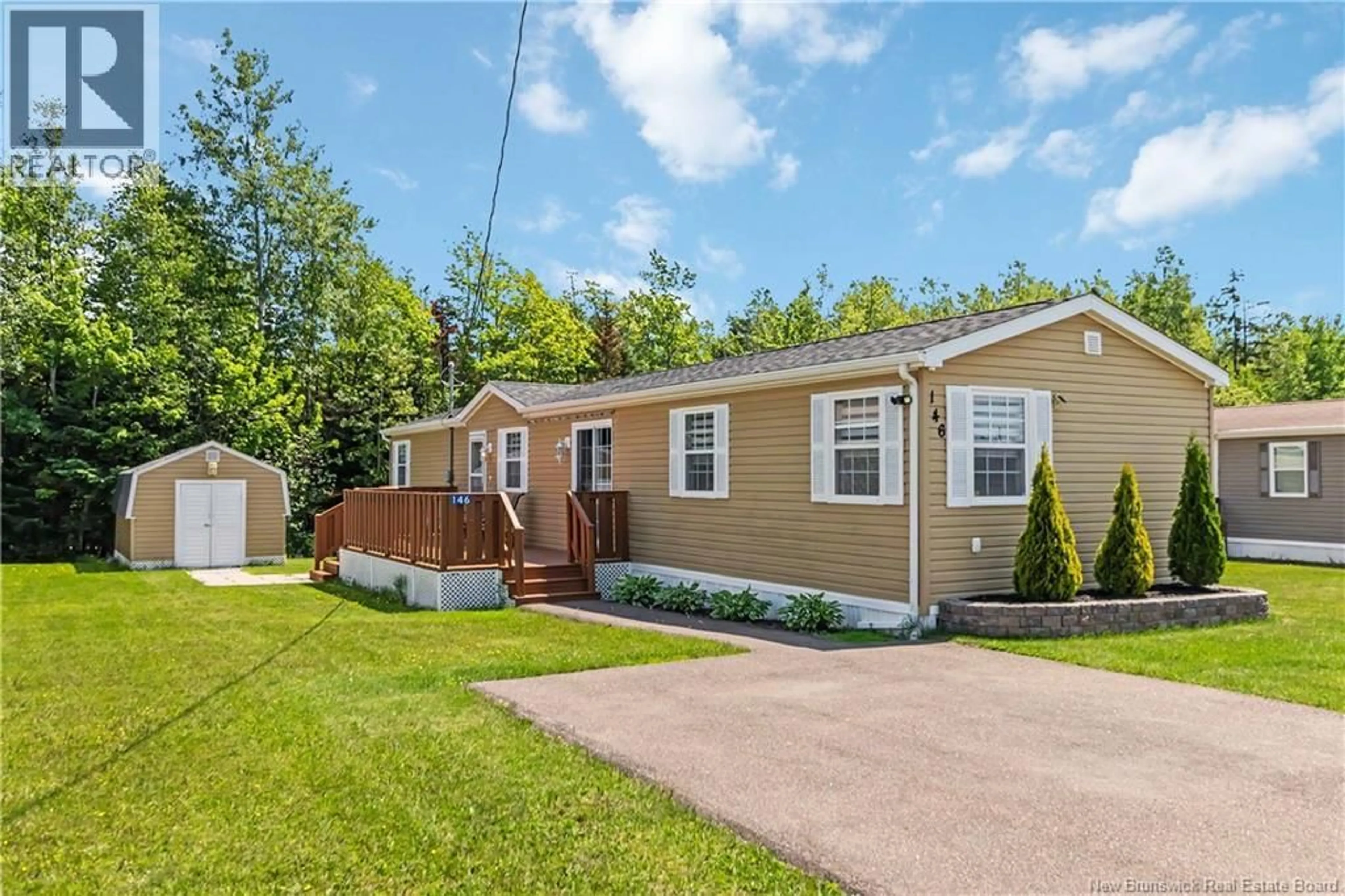 Home with vinyl exterior material, street for 146 STE-CROIX STREET, Shediac New Brunswick E4P0C4