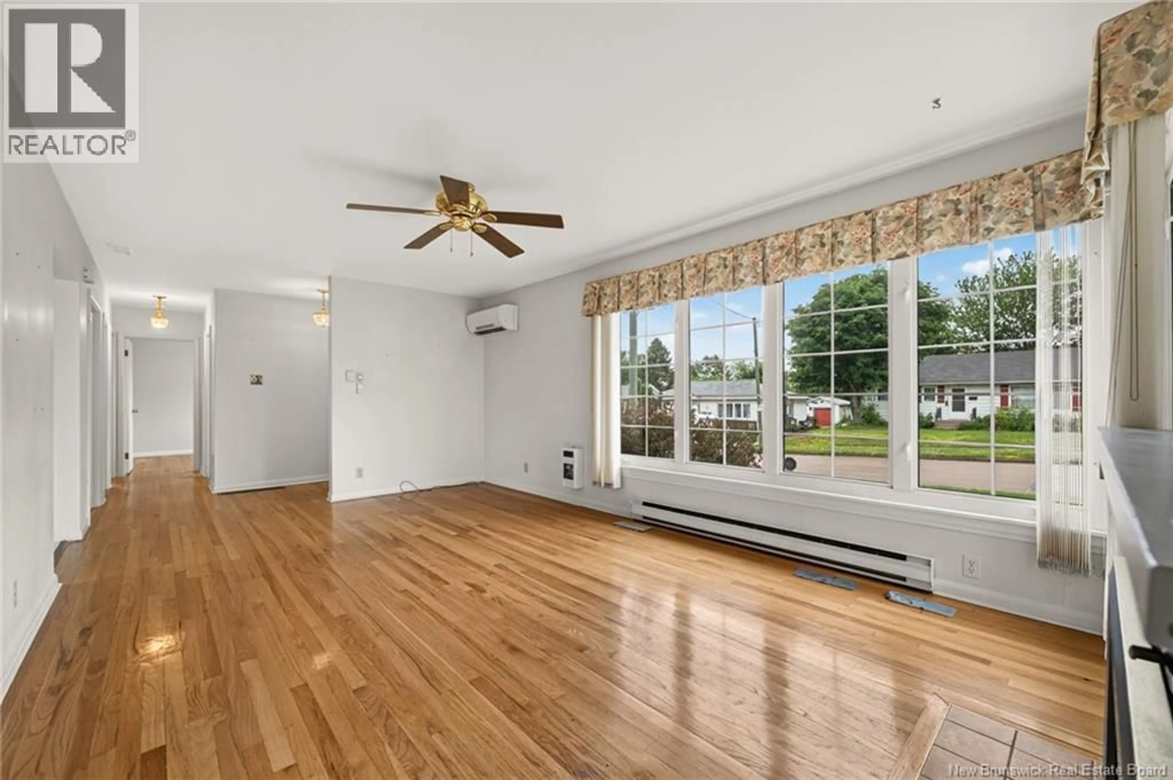 A pic of a room for 18 CARNEY, Moncton New Brunswick E1C4H5