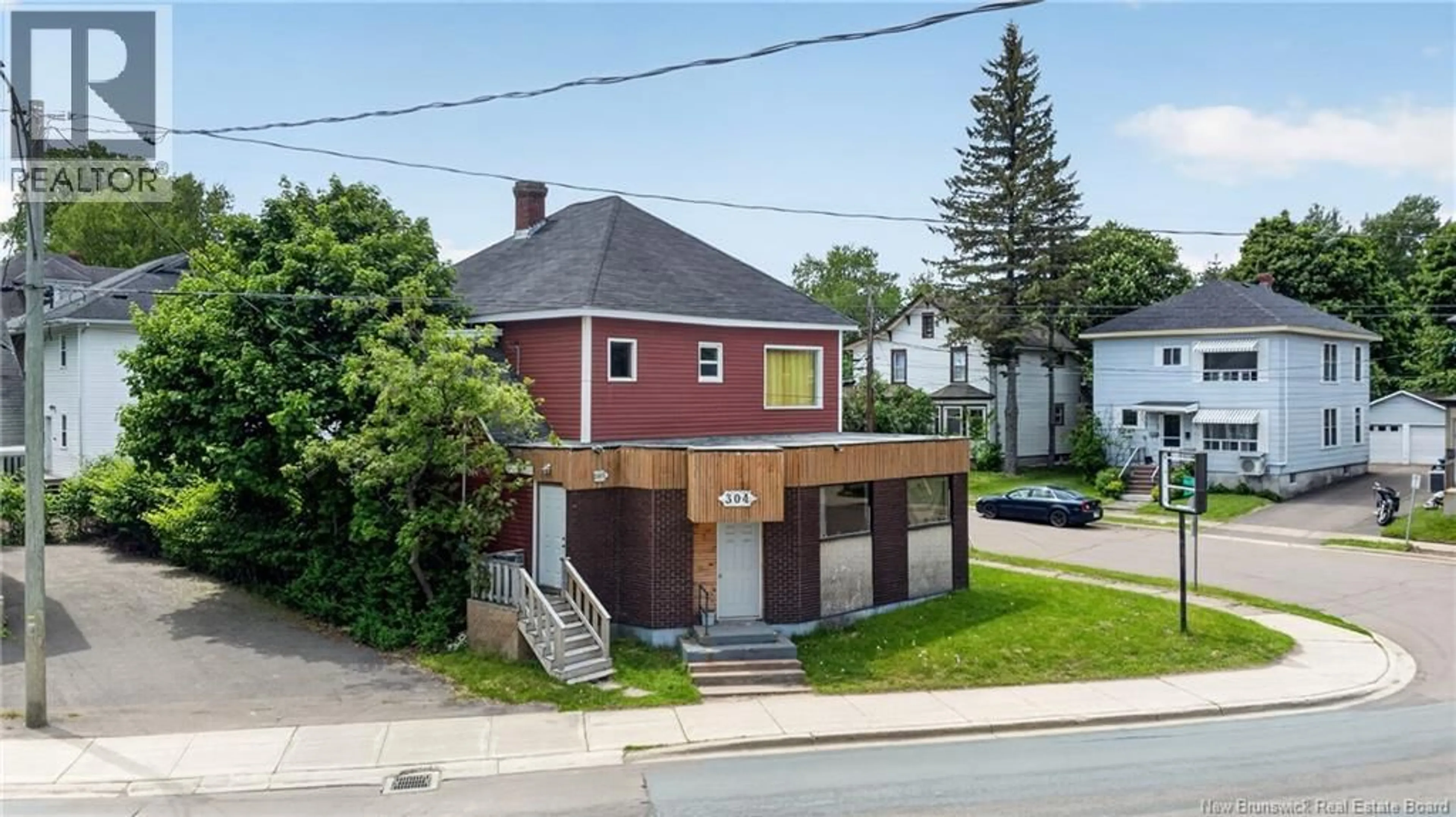Unknown for 300-304 MOUNTAIN ROAD, Moncton New Brunswick E1C2X8