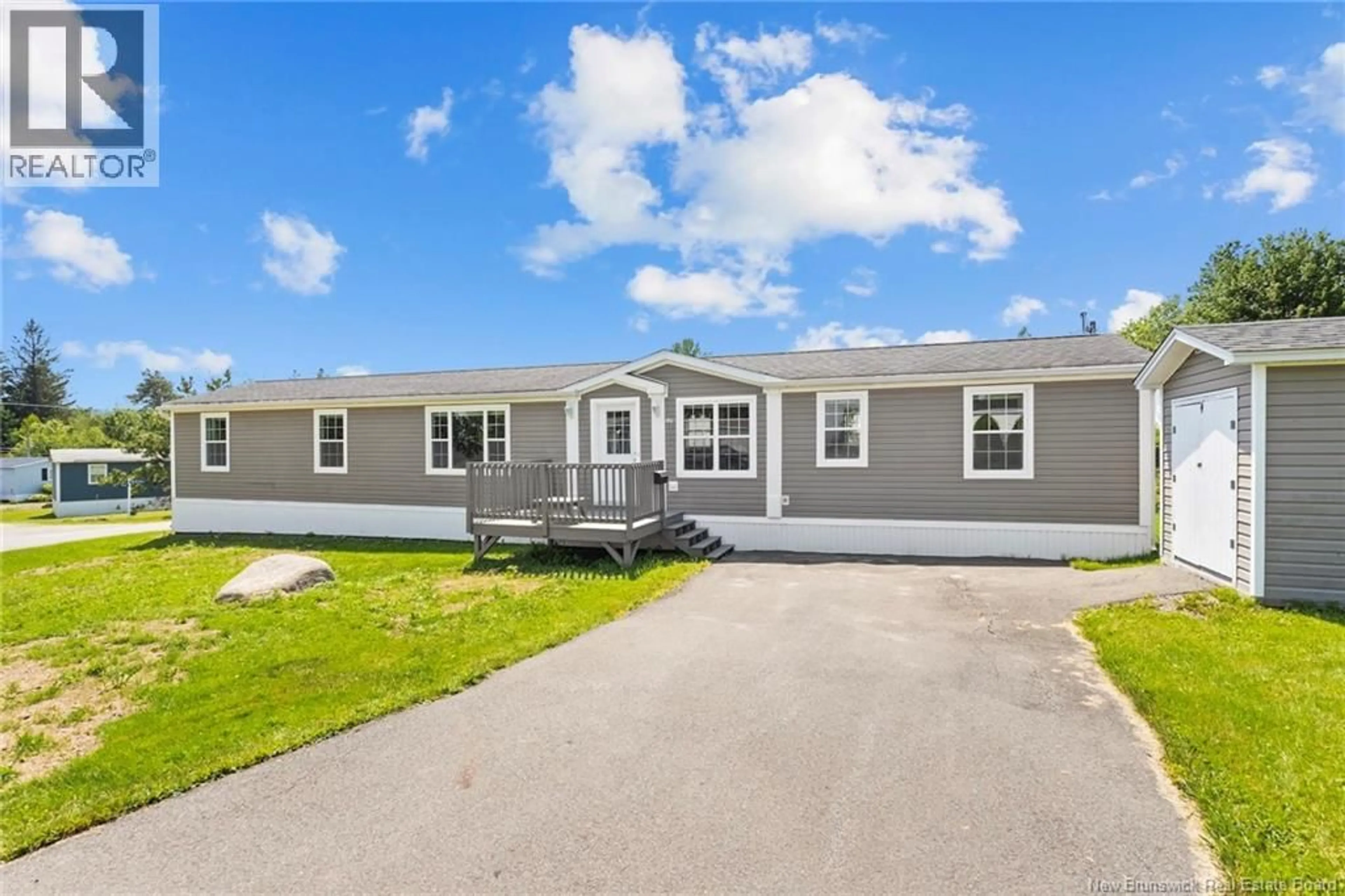 Home with vinyl exterior material, unknown for 170 MANLEY STREET, Fredericton New Brunswick E3B7N5