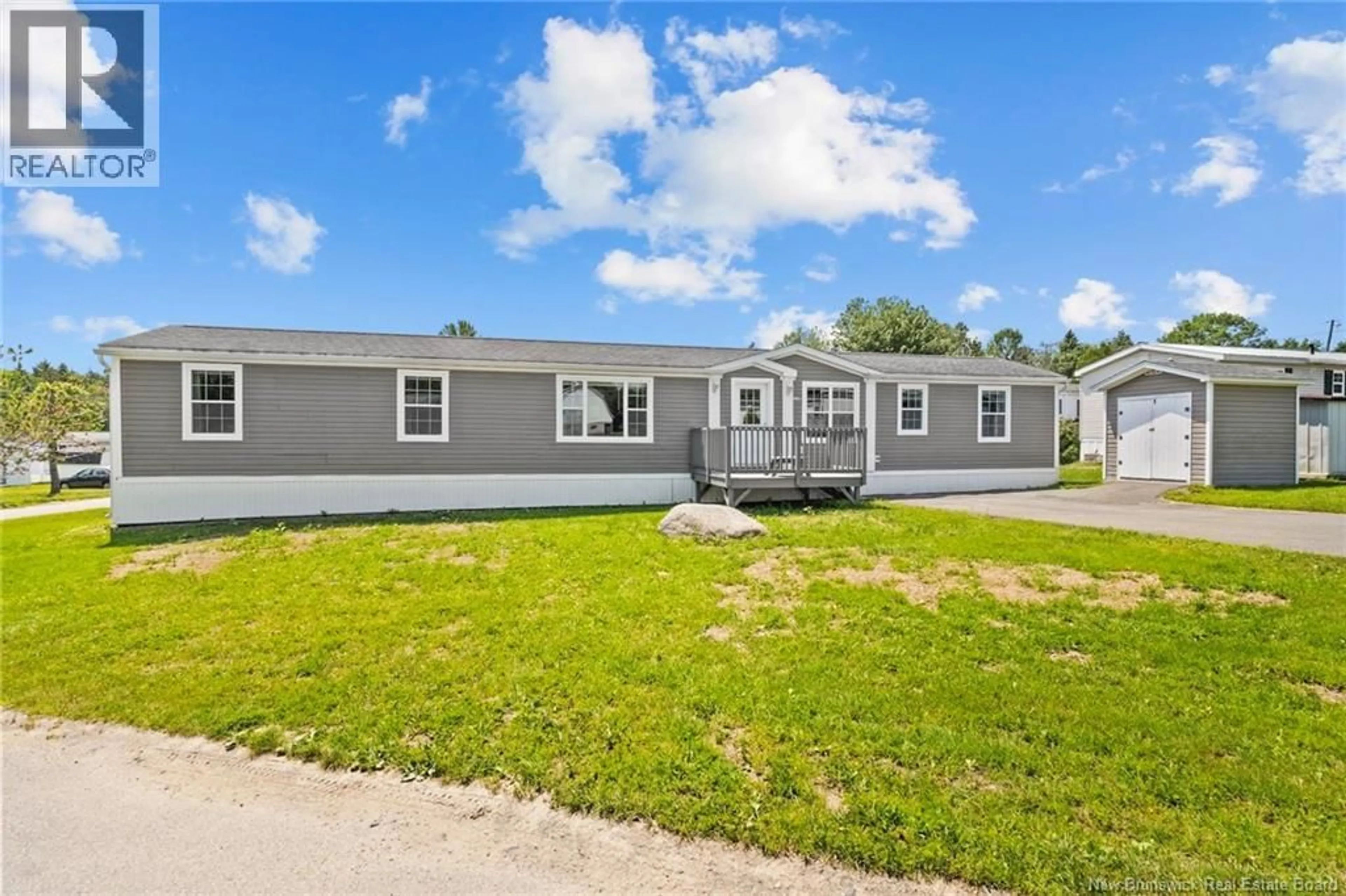 Home with vinyl exterior material, unknown for 170 MANLEY STREET, Fredericton New Brunswick E3B7N5