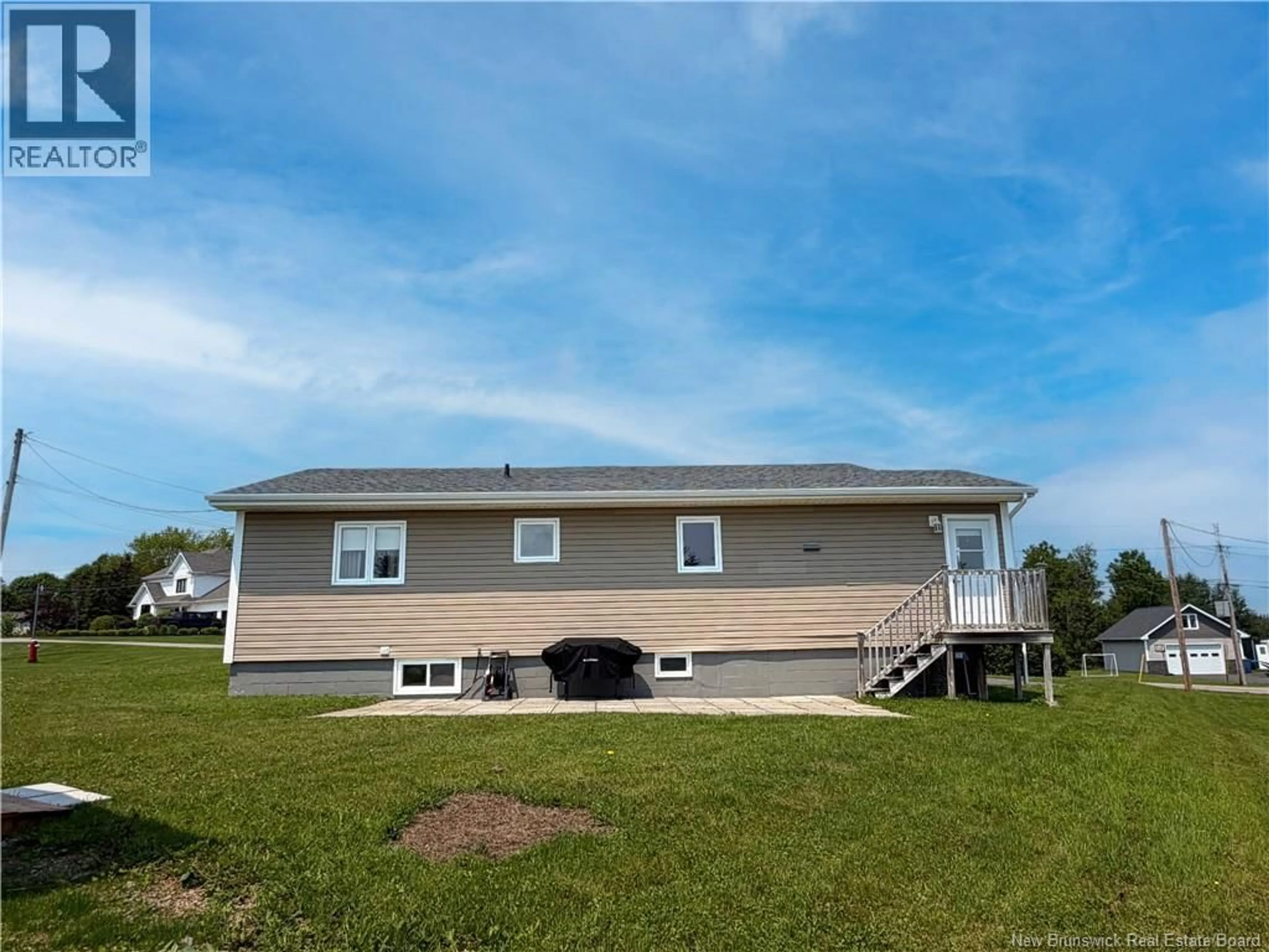 Home with vinyl exterior material, unknown for 95 RUE DESJASDINS, Petit-Rocher New Brunswick E8J1N3