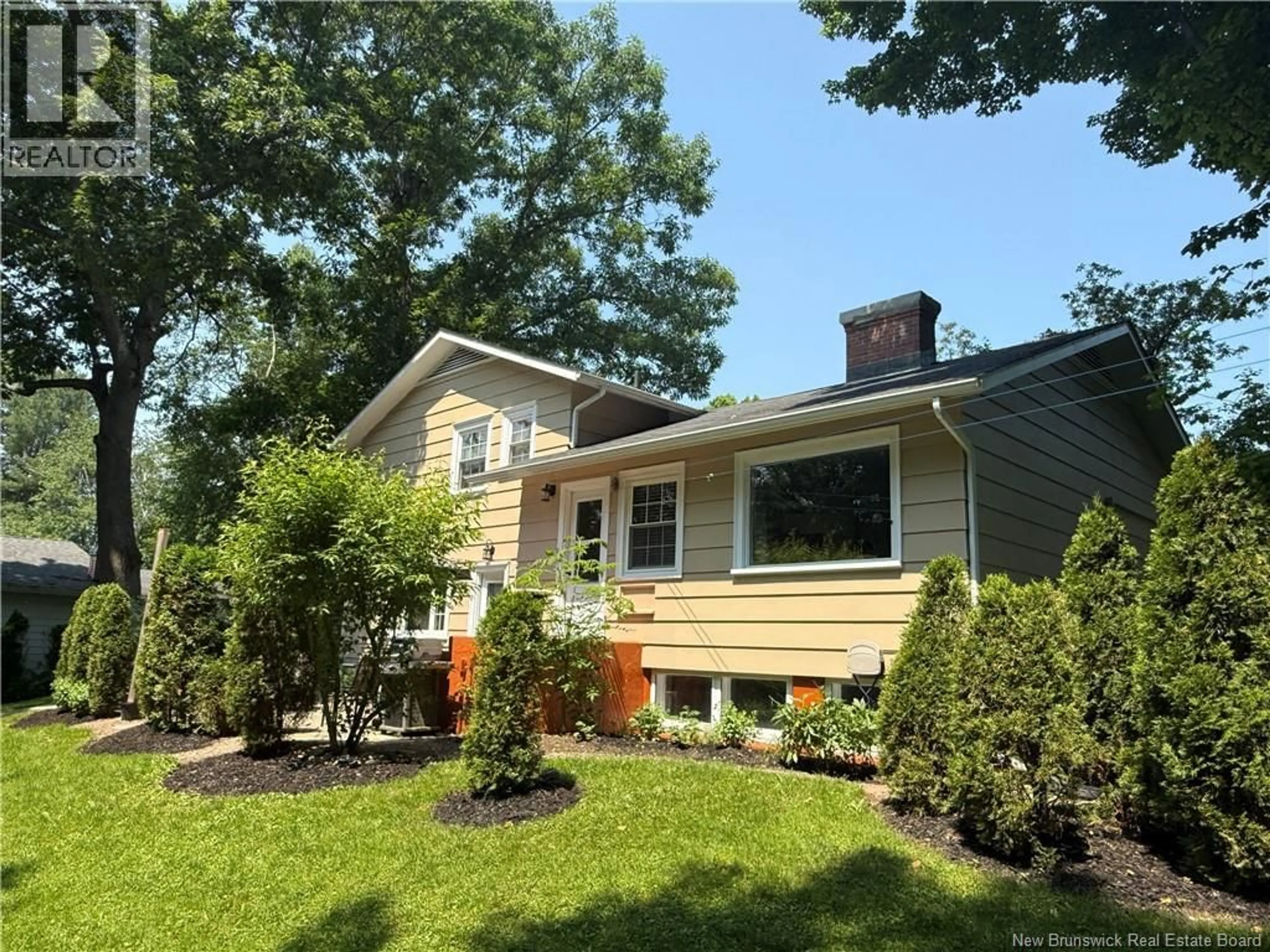 Home with vinyl exterior material, street for 145 ST JOHN STREET, Woodstock New Brunswick E7M2T9