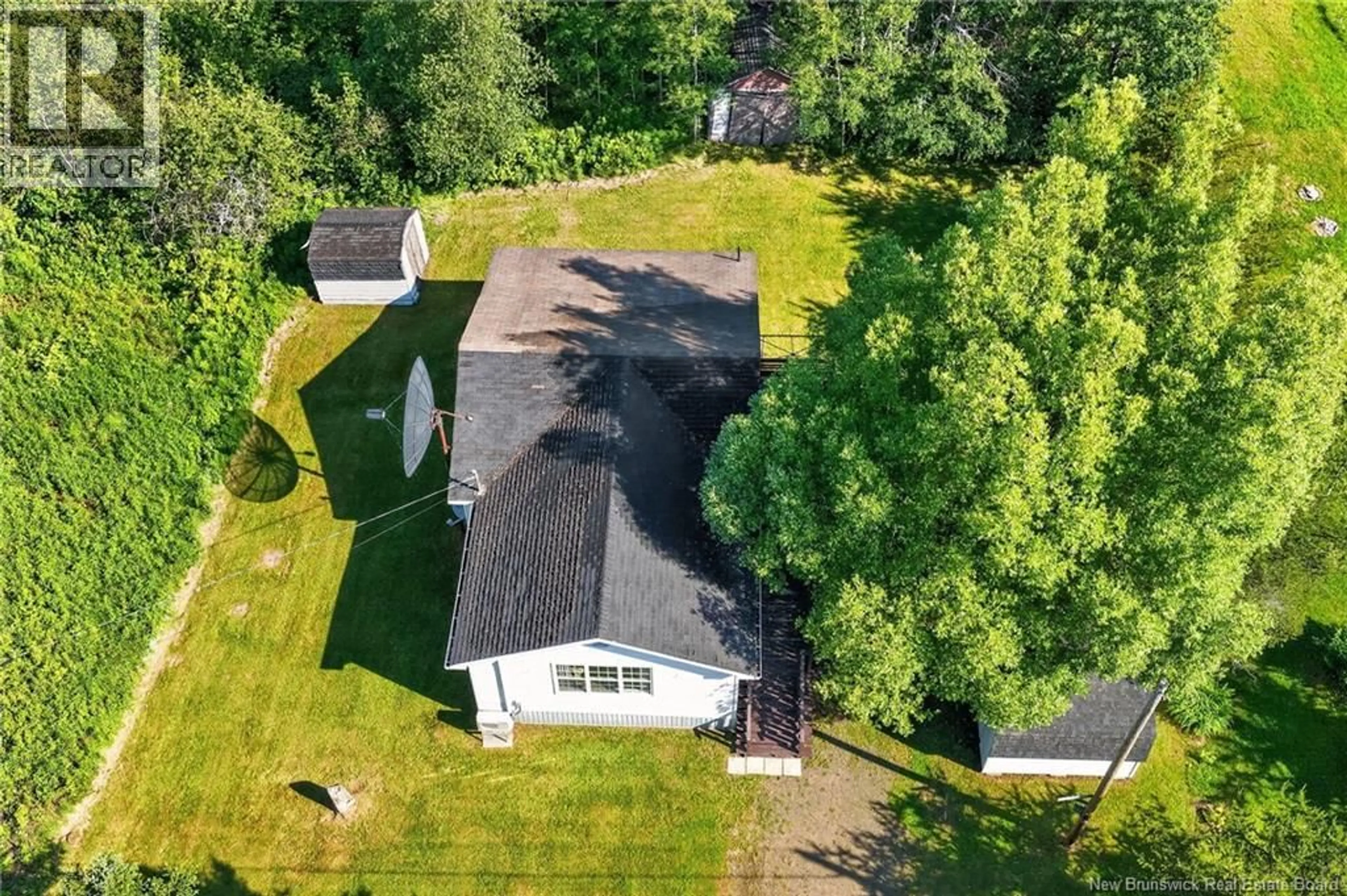 A pic from outside/outdoor area/front of a property/back of a property/a pic from drone, unknown for 19 BECKWITH ROAD, Harcourt New Brunswick E4T2P8