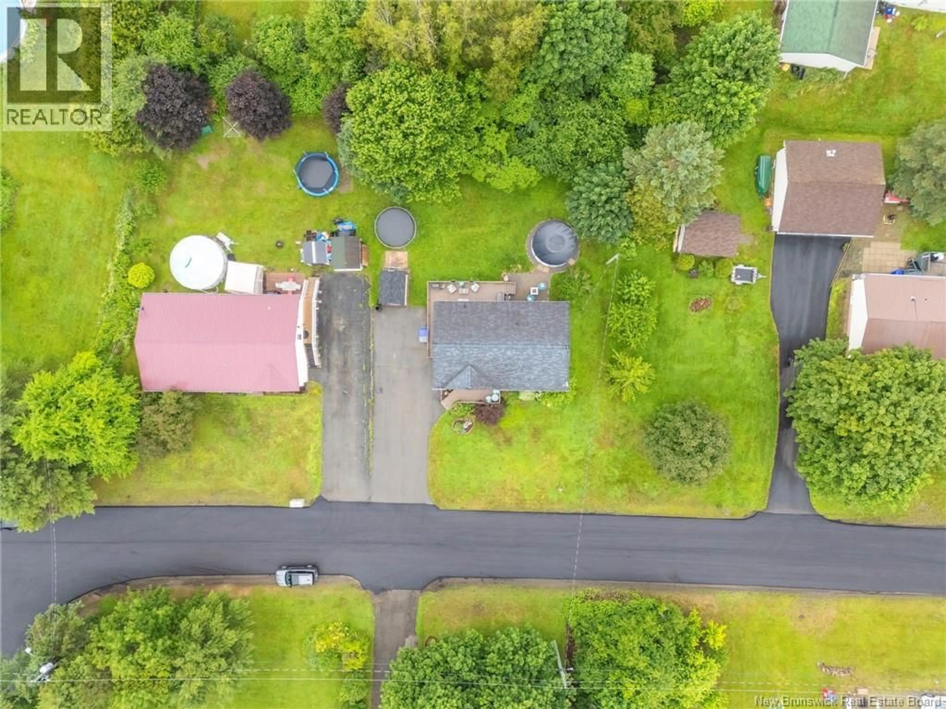 A pic from outside/outdoor area/front of a property/back of a property/a pic from drone, street for 5 SINCLAIR STREET, St. Stephen New Brunswick E3L3C8