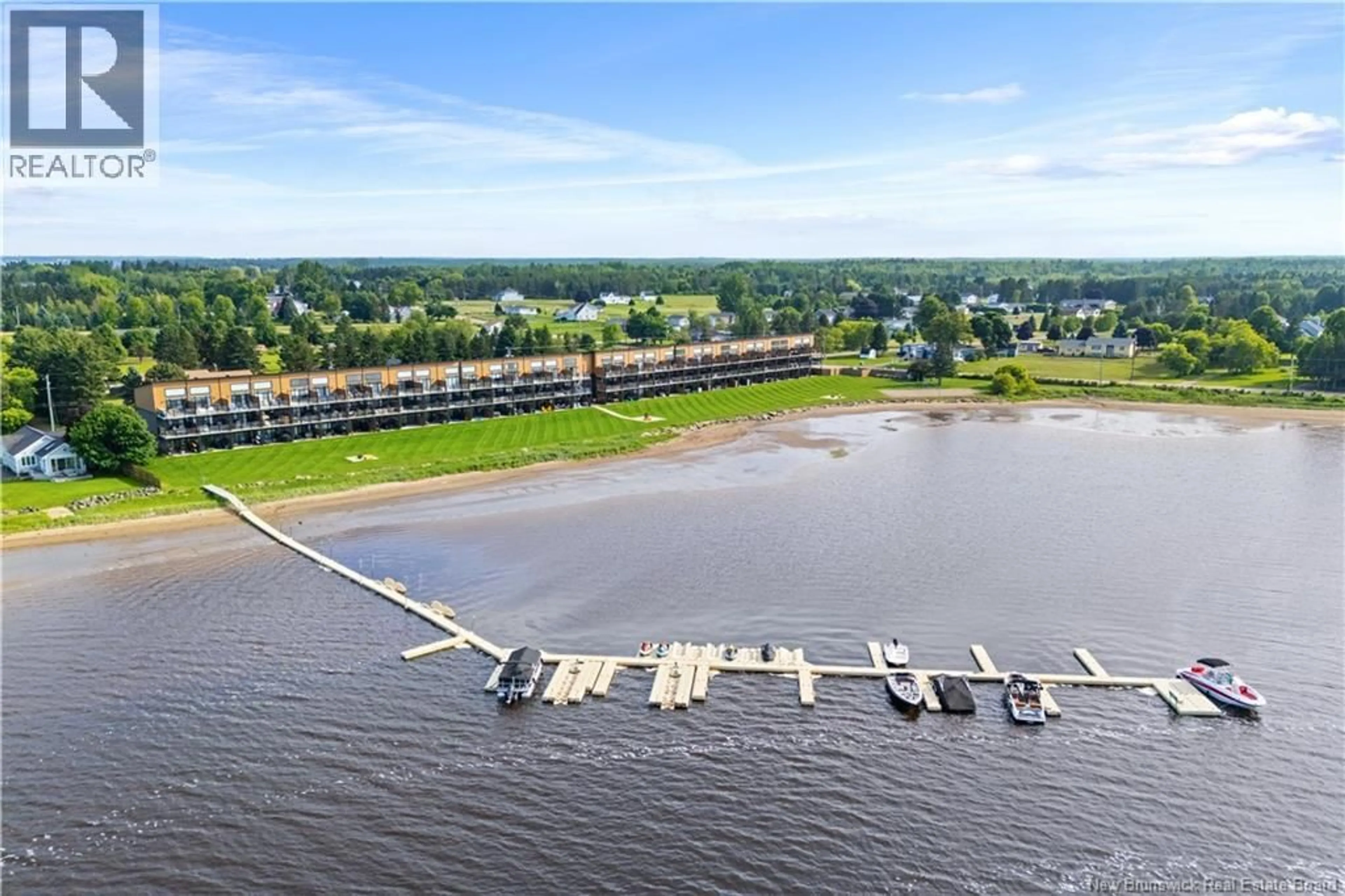 A pic from outside/outdoor area/front of a property/back of a property/a pic from drone, water/lake/river/ocean view for 107 - 3808 ROUTE 134, Shediac Bridge New Brunswick E4R1T5