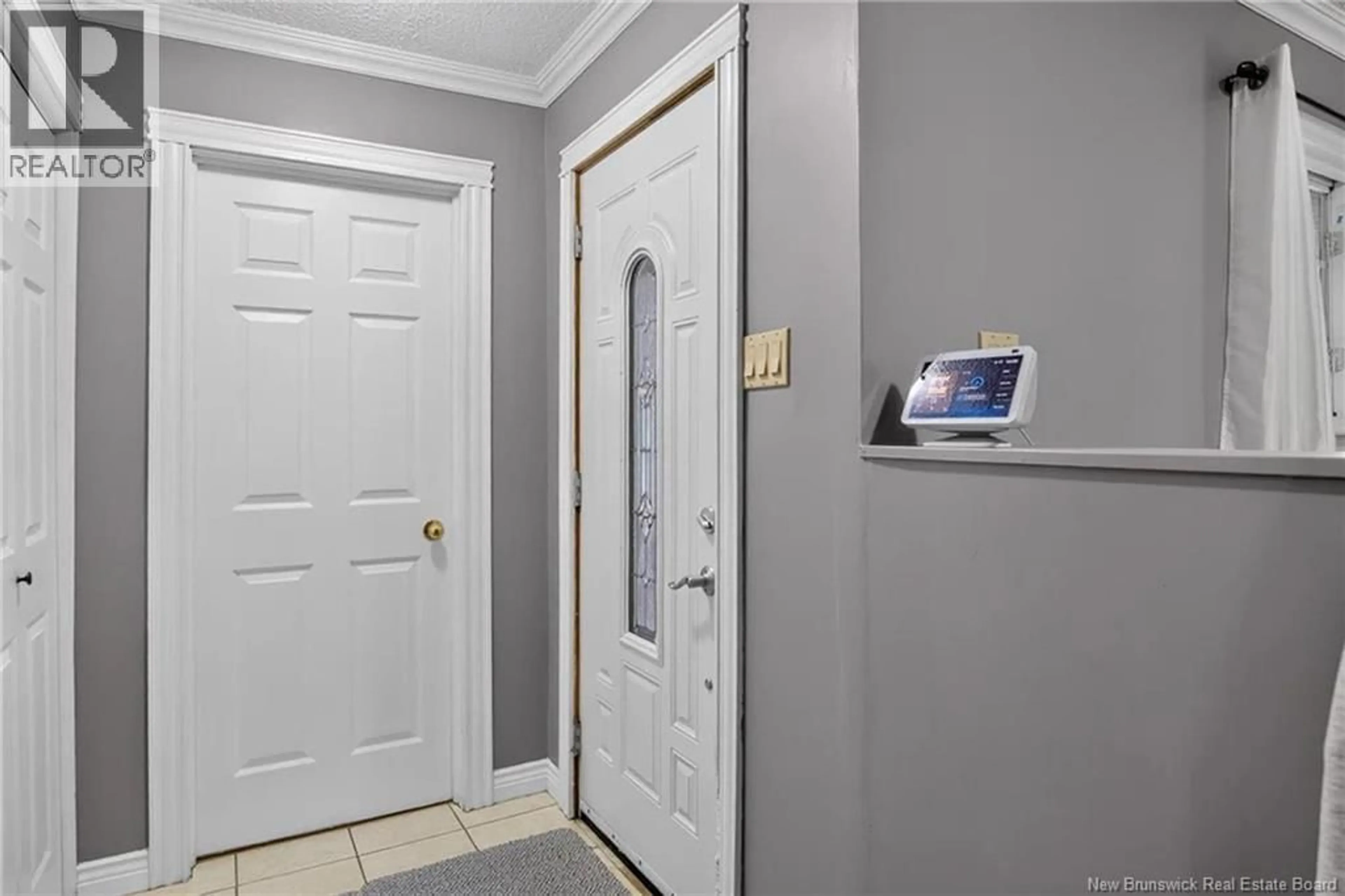 Indoor foyer for 4 AVON COURT, Saint John New Brunswick E2P1A2