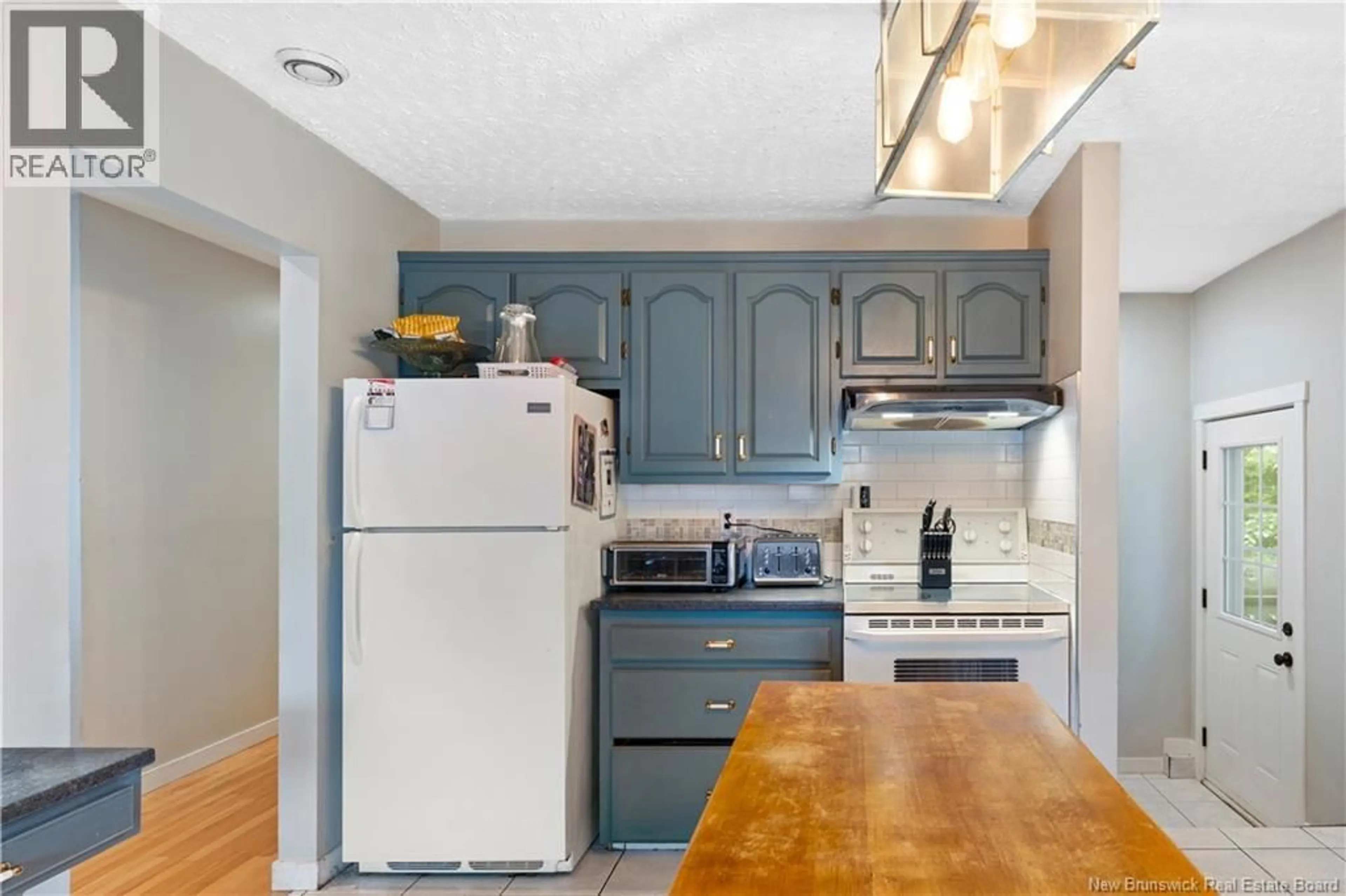 Open concept kitchen, unknown for 307 ROBERVAL STREET, Dieppe New Brunswick E1A4V3