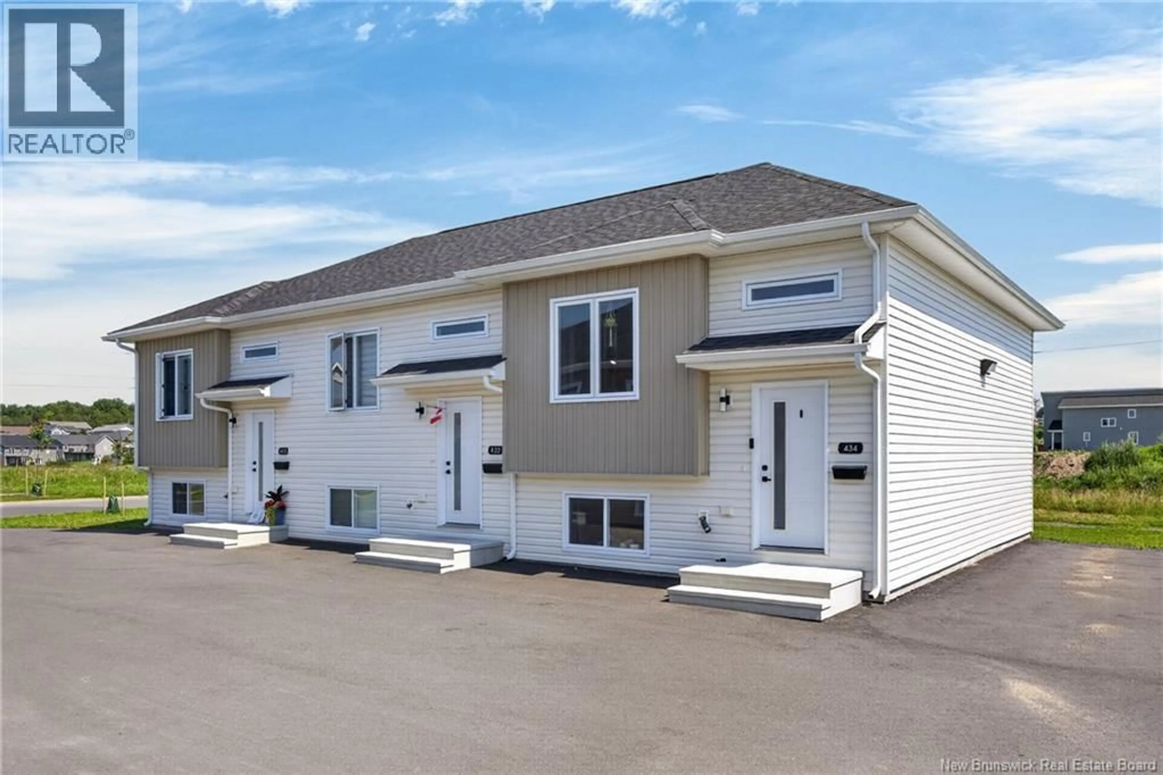 Home with vinyl exterior material, unknown for 434 NEILL STREET, Fredericton New Brunswick E3A5Y7