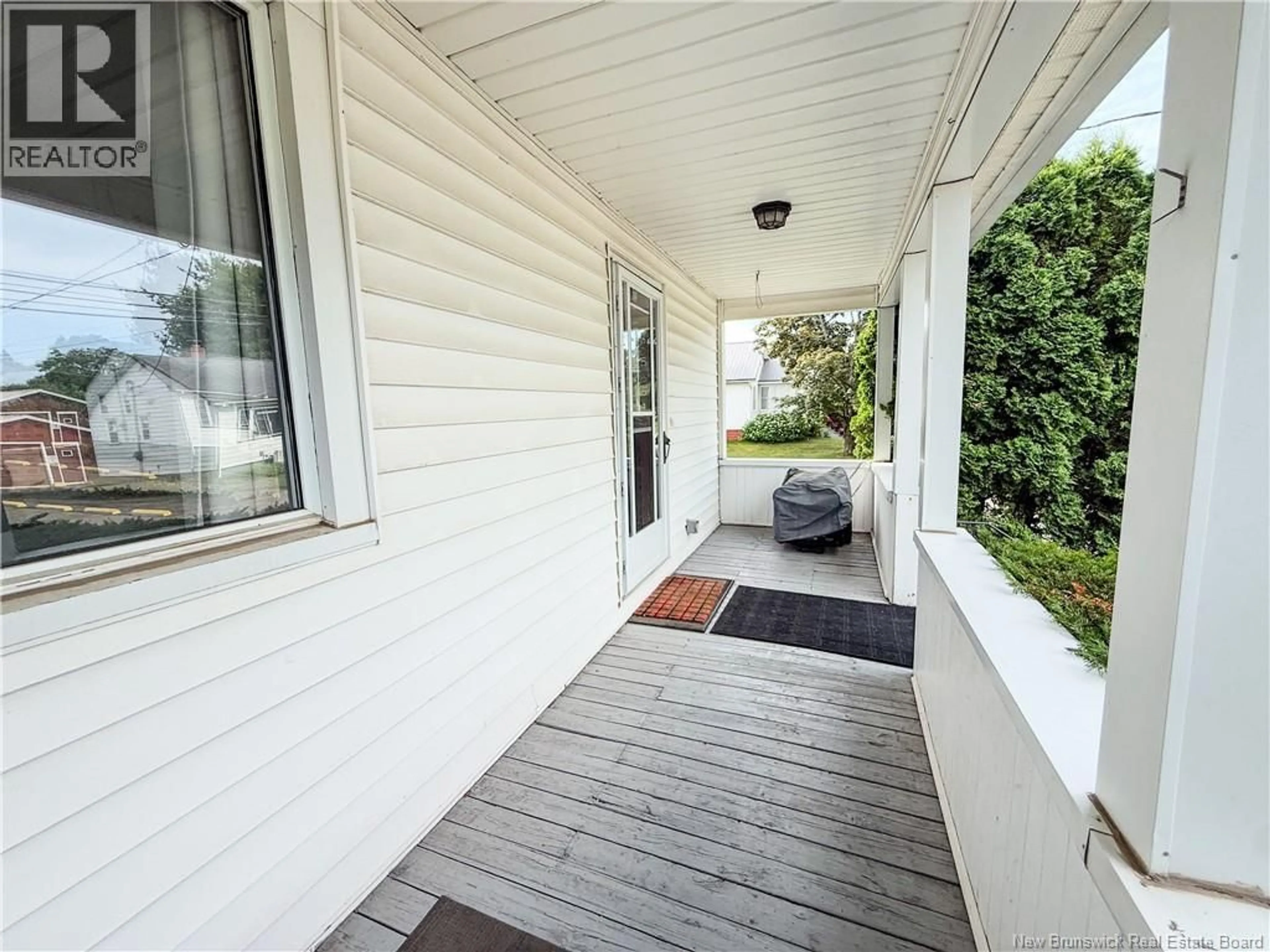Unknown for 52 QUEEN STREET, Sussex New Brunswick E4E2A9