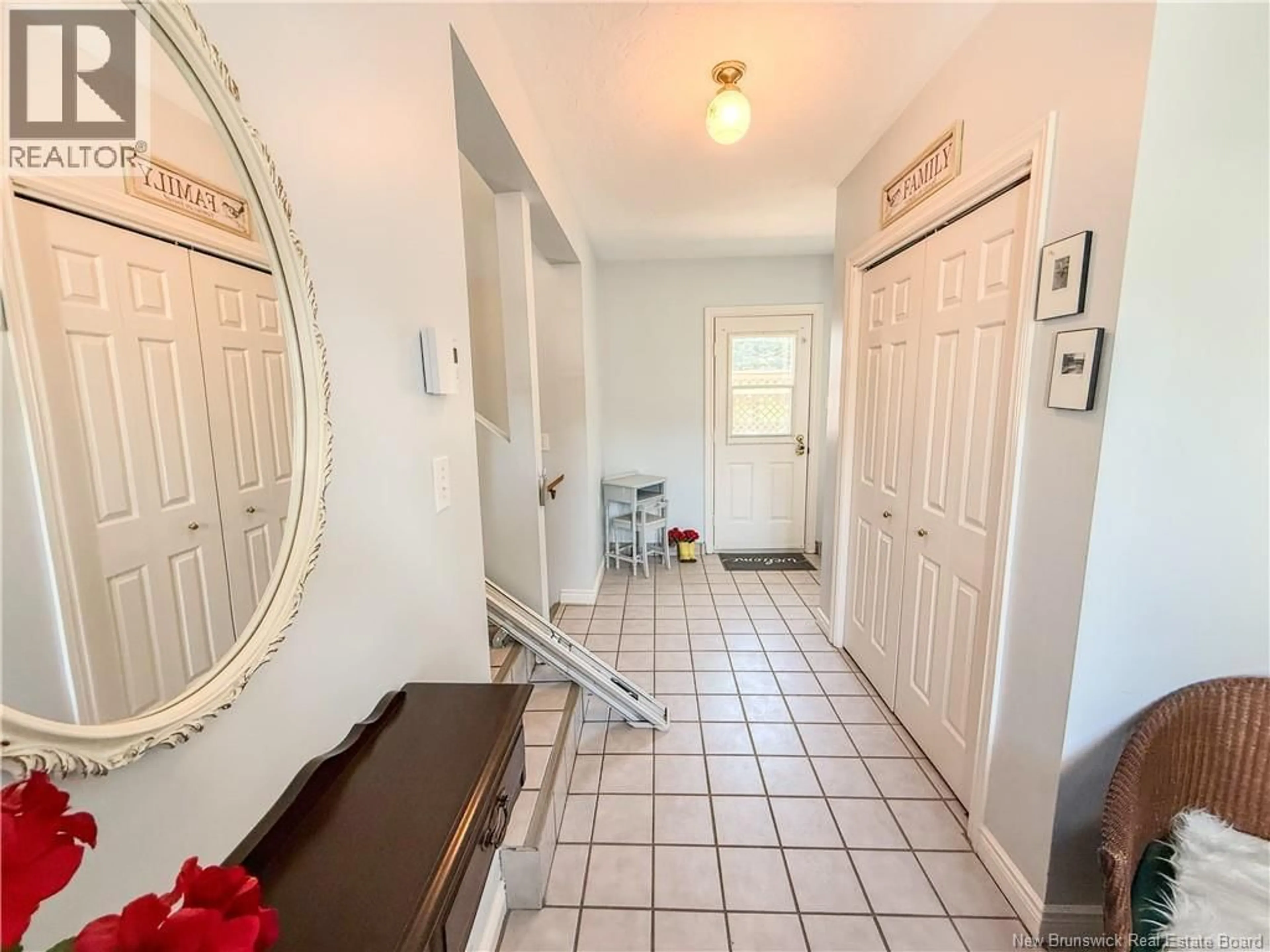 Indoor entryway for 11 CLOVER COURT, Sussex New Brunswick E4E2L8