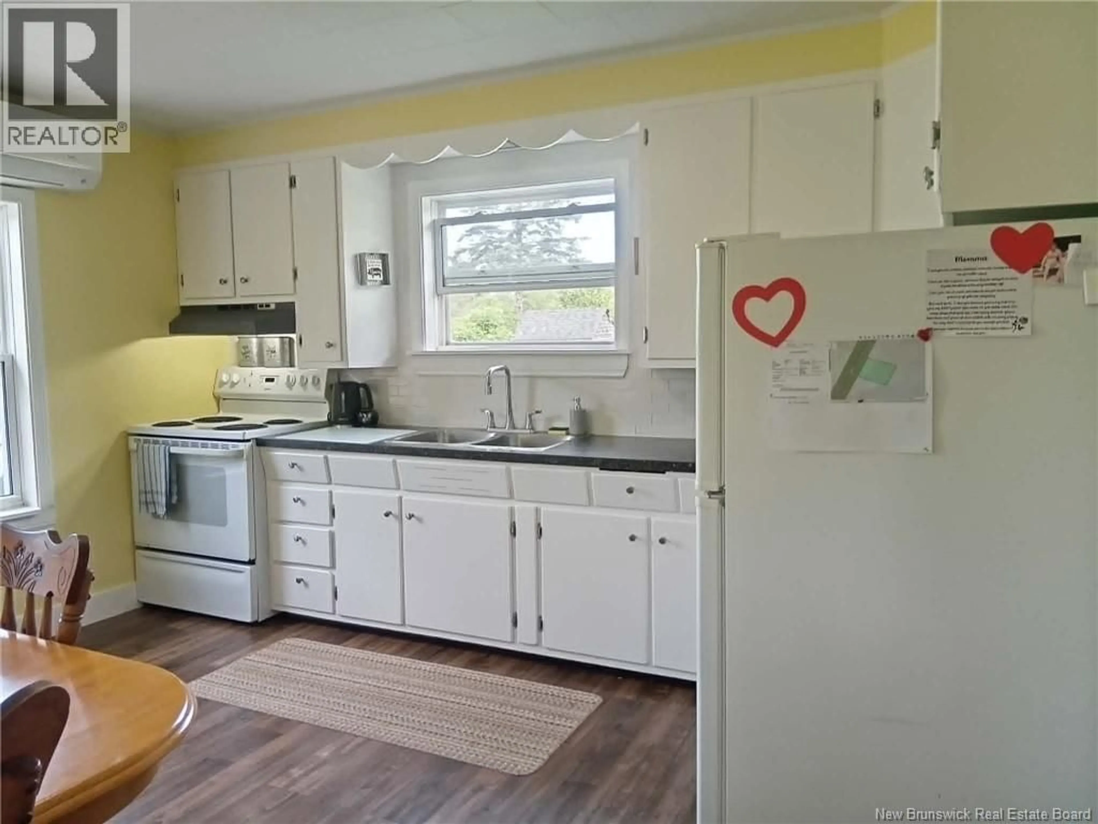 Standard kitchen, unknown for 2579 ROUTE 3, Harvey New Brunswick E6K1R5