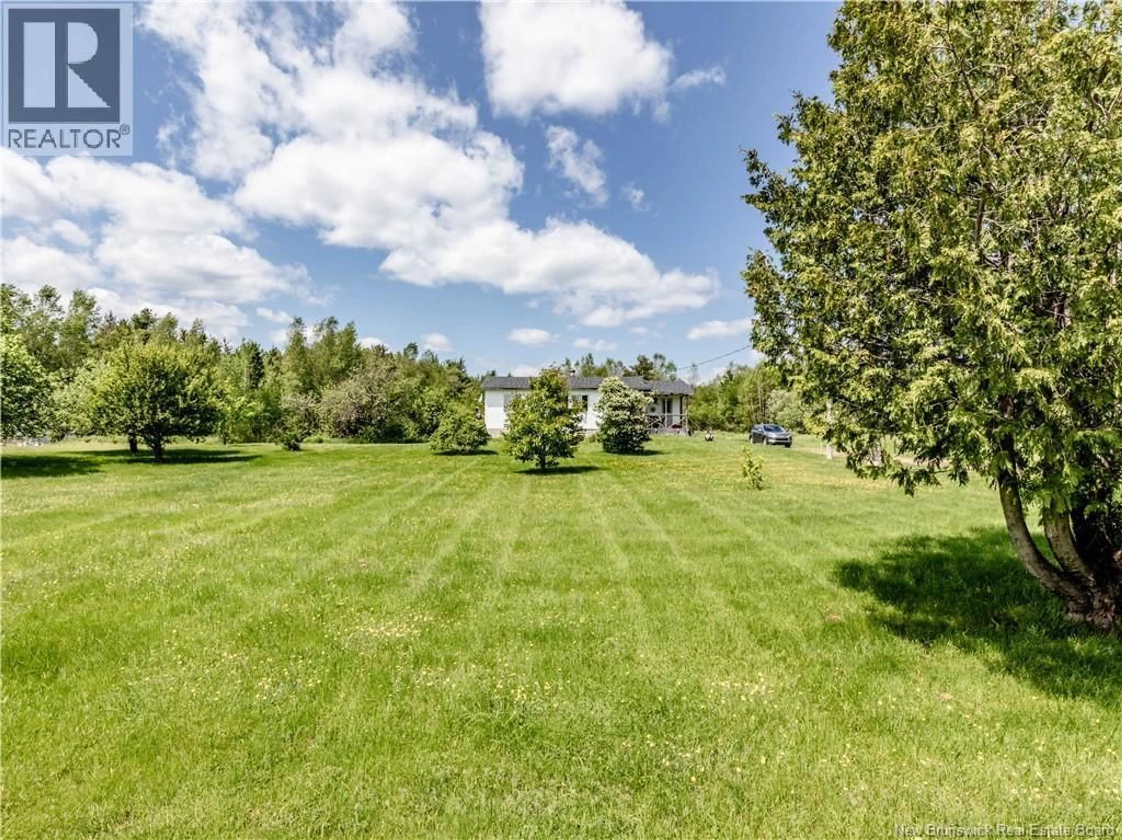 A pic from outside/outdoor area/front of a property/back of a property/a pic from drone, water/lake/river/ocean view for 3200 SAINT CHARLES SUD, Saint-Charles New Brunswick E4W4Z4