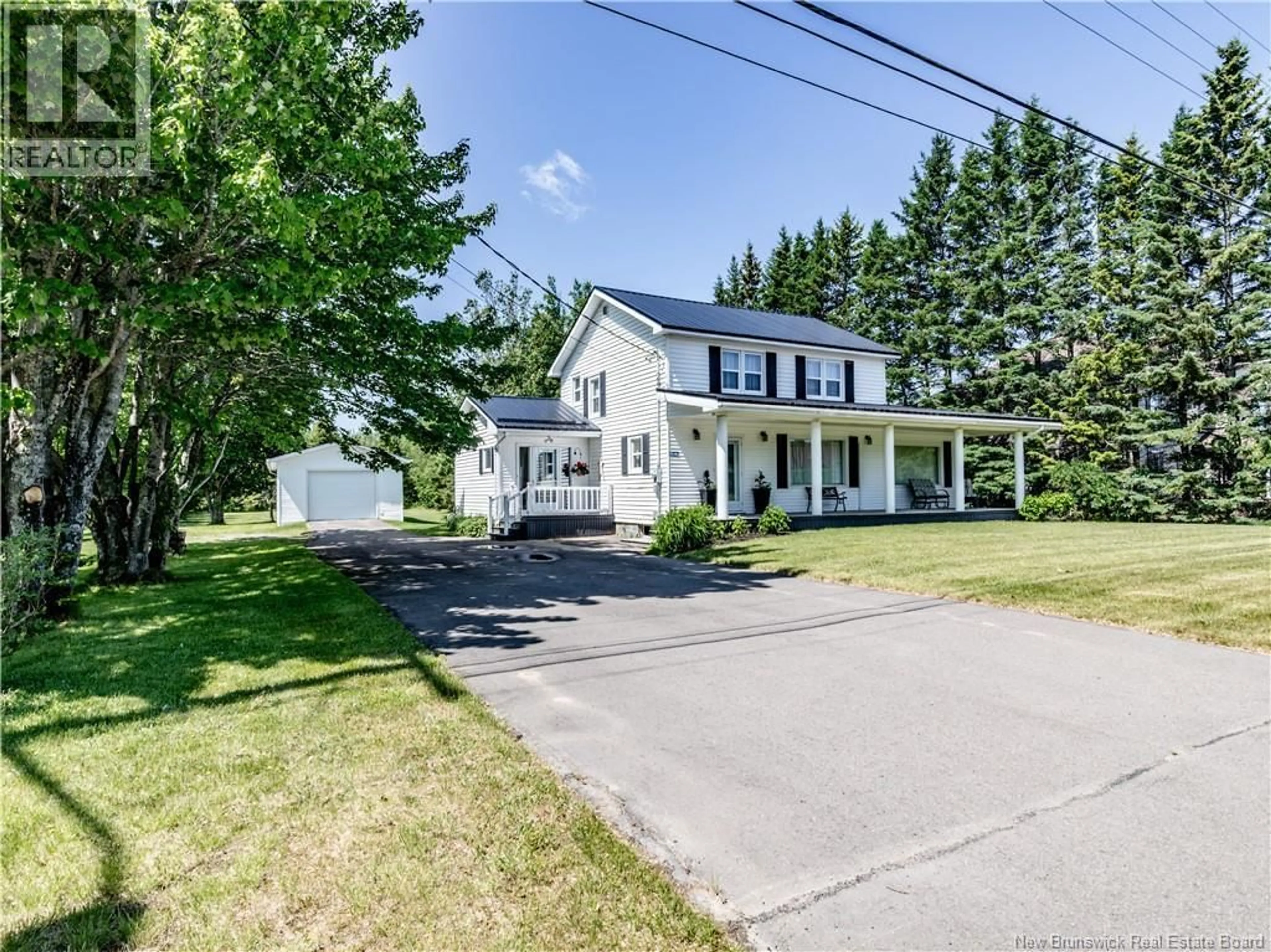 A pic from outside/outdoor area/front of a property/back of a property/a pic from drone, street for 9540 MAIN STREET, Richibucto New Brunswick E4W4E4