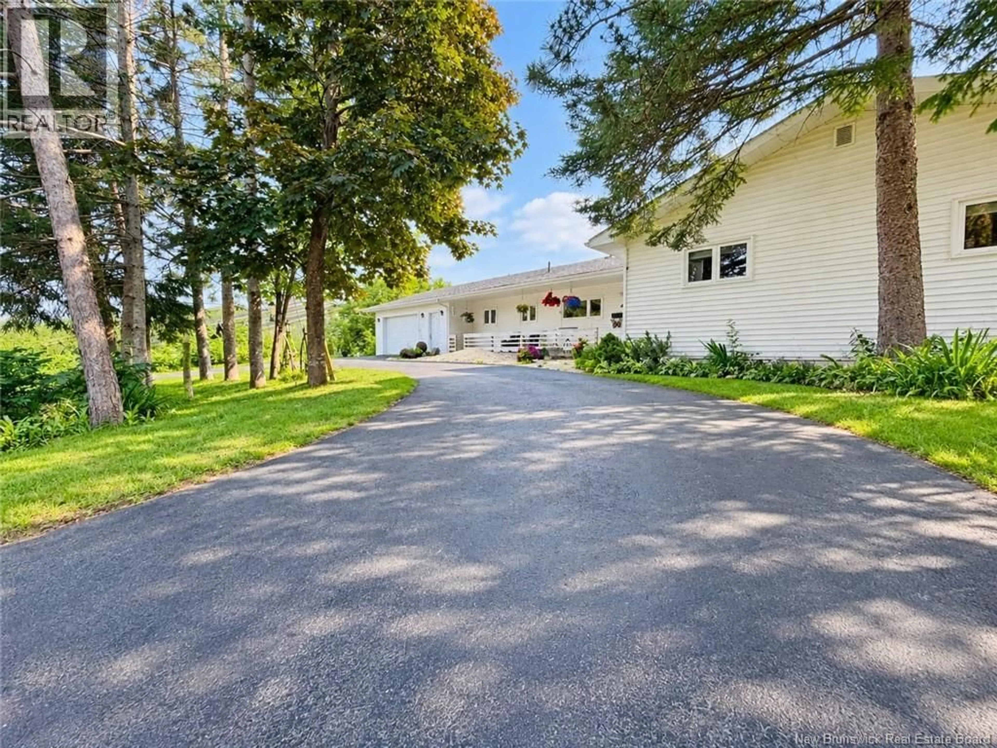 A pic from outside/outdoor area/front of a property/back of a property/a pic from drone, unknown for 45 JESSIMAN BOULEVARD, Miramichi New Brunswick E1V6V1