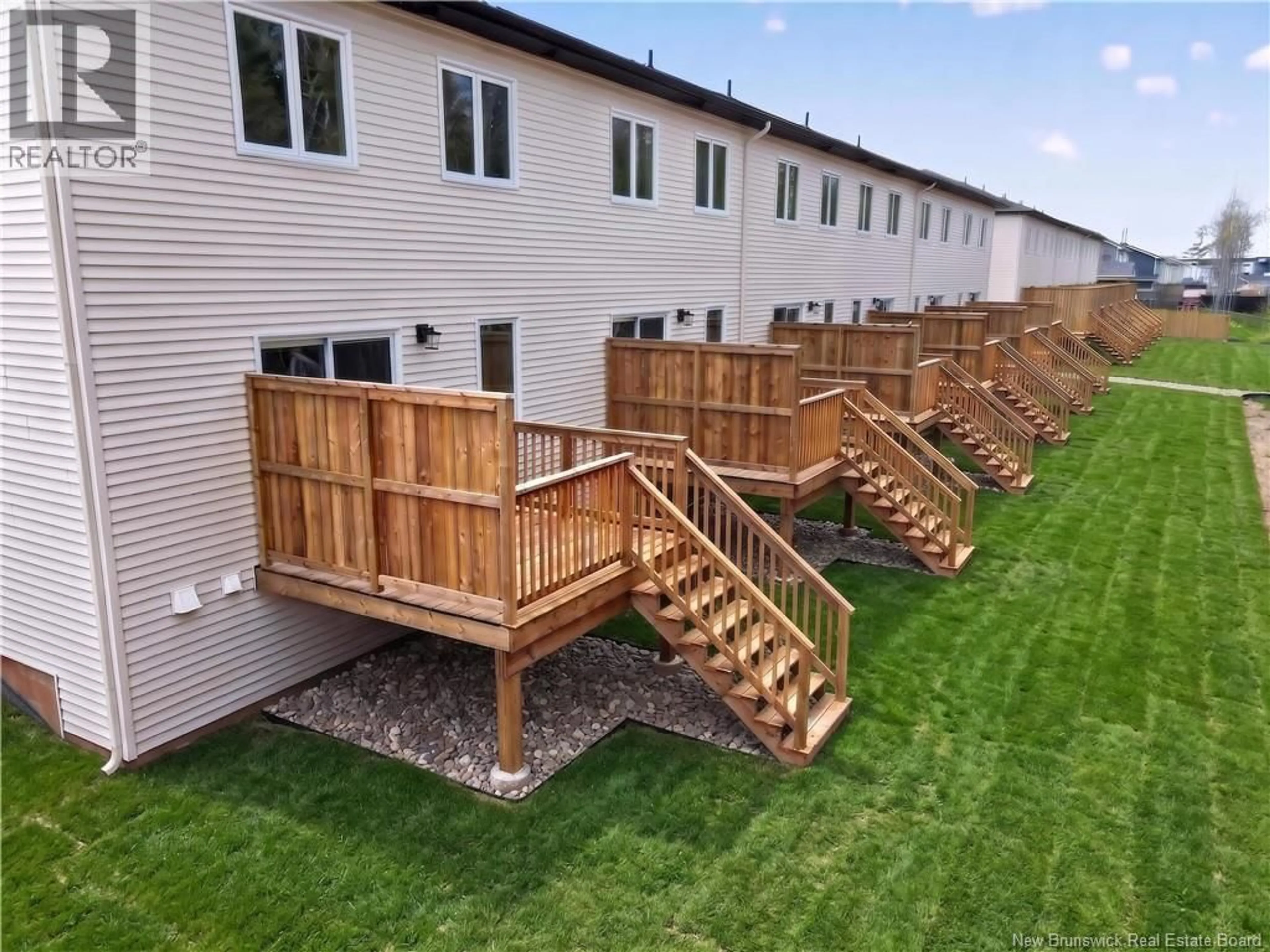 Patio, unknown for 176 DES ELEVES STREET, Dieppe New Brunswick E1A4V6