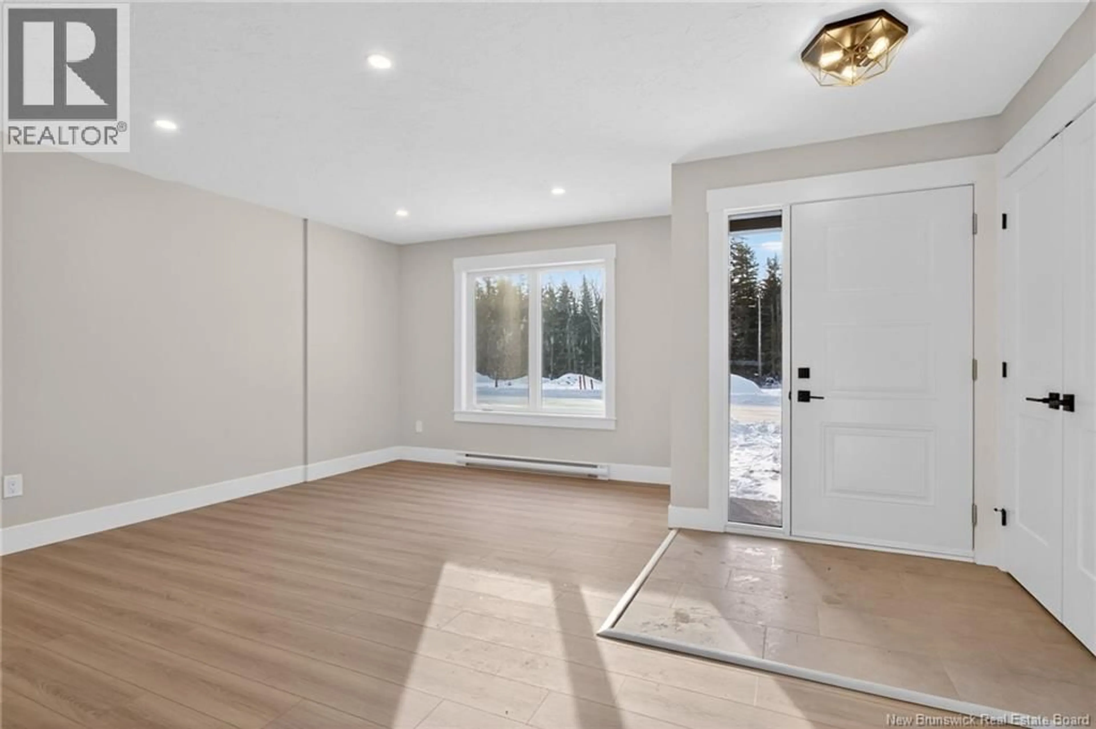 Indoor entryway for 176 DES ELEVES STREET, Dieppe New Brunswick E1A4V6