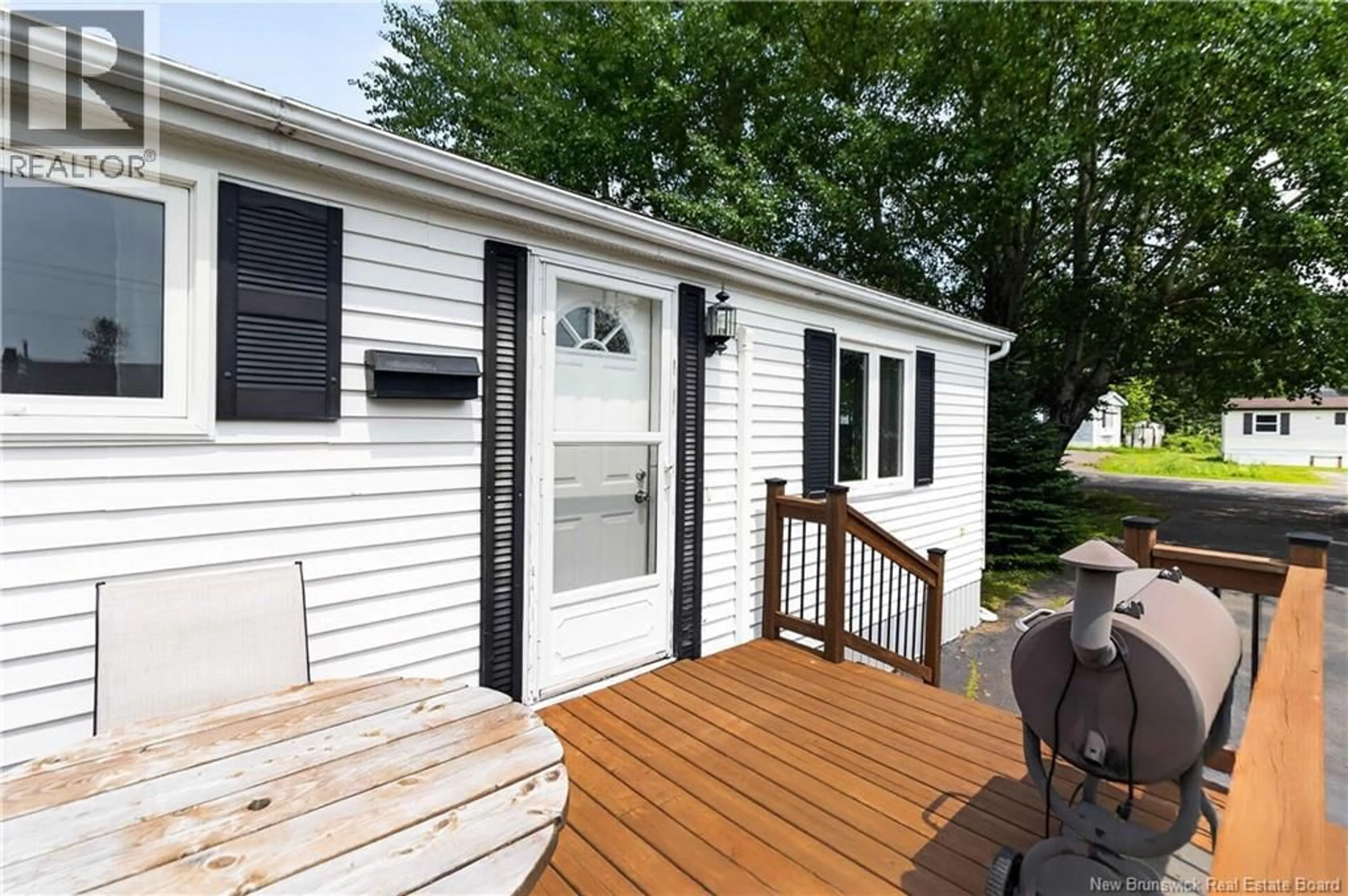Home with vinyl exterior material, street for 62 BIDDINGTON AVENUE, Lakeview New Brunswick E1G1C1