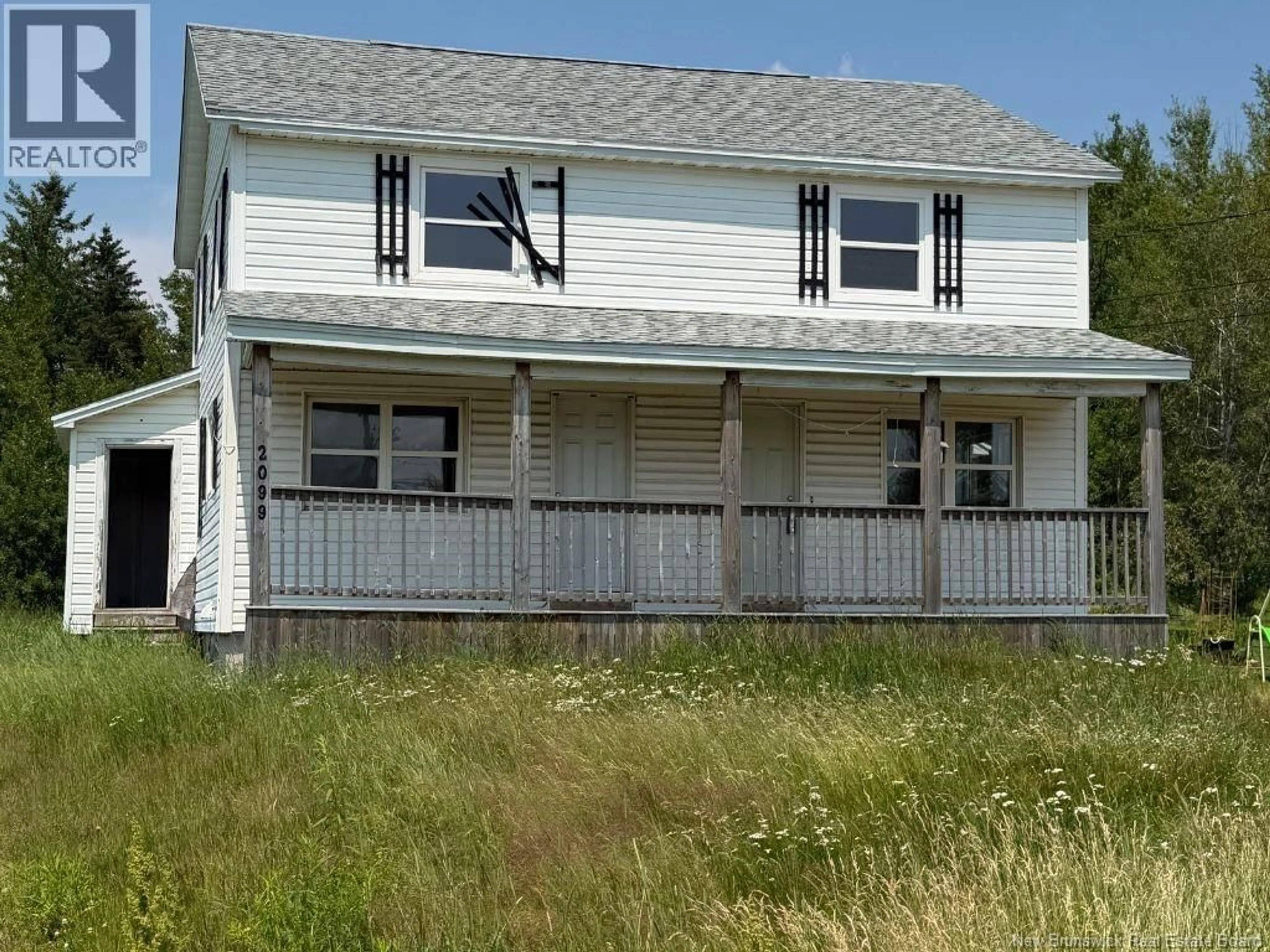 Home with vinyl exterior material, building for 2099-2101 CHAMPLAIN STREET, Dieppe New Brunswick E1A7J4
