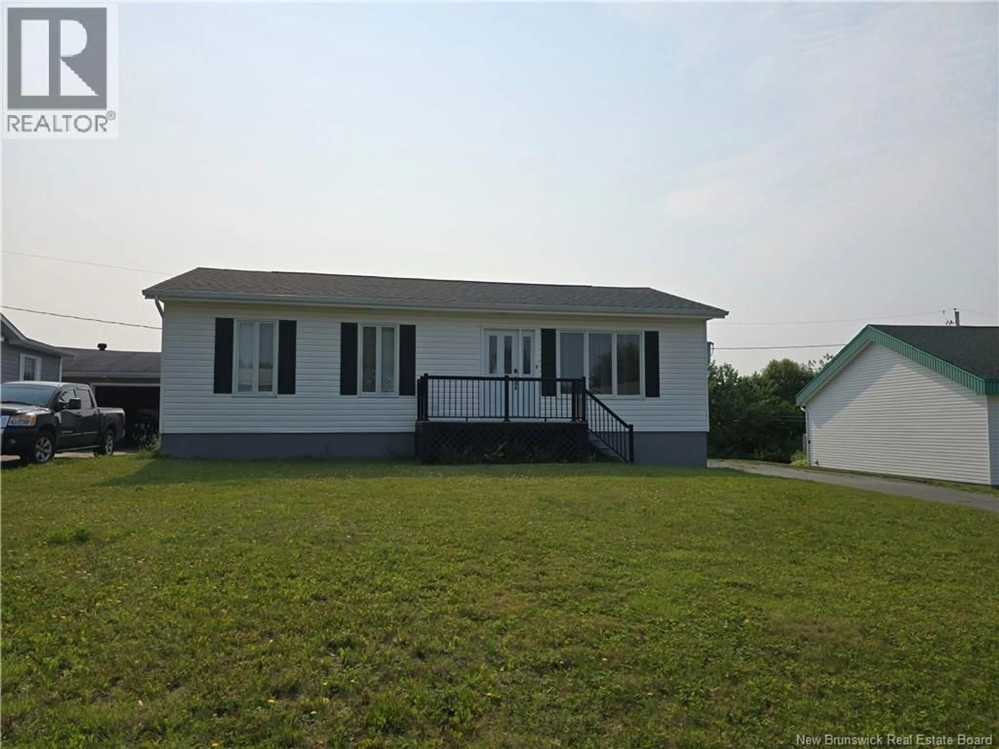 Home with vinyl exterior material, unknown for 531 FLEET, Bathurst New Brunswick E2A4H2