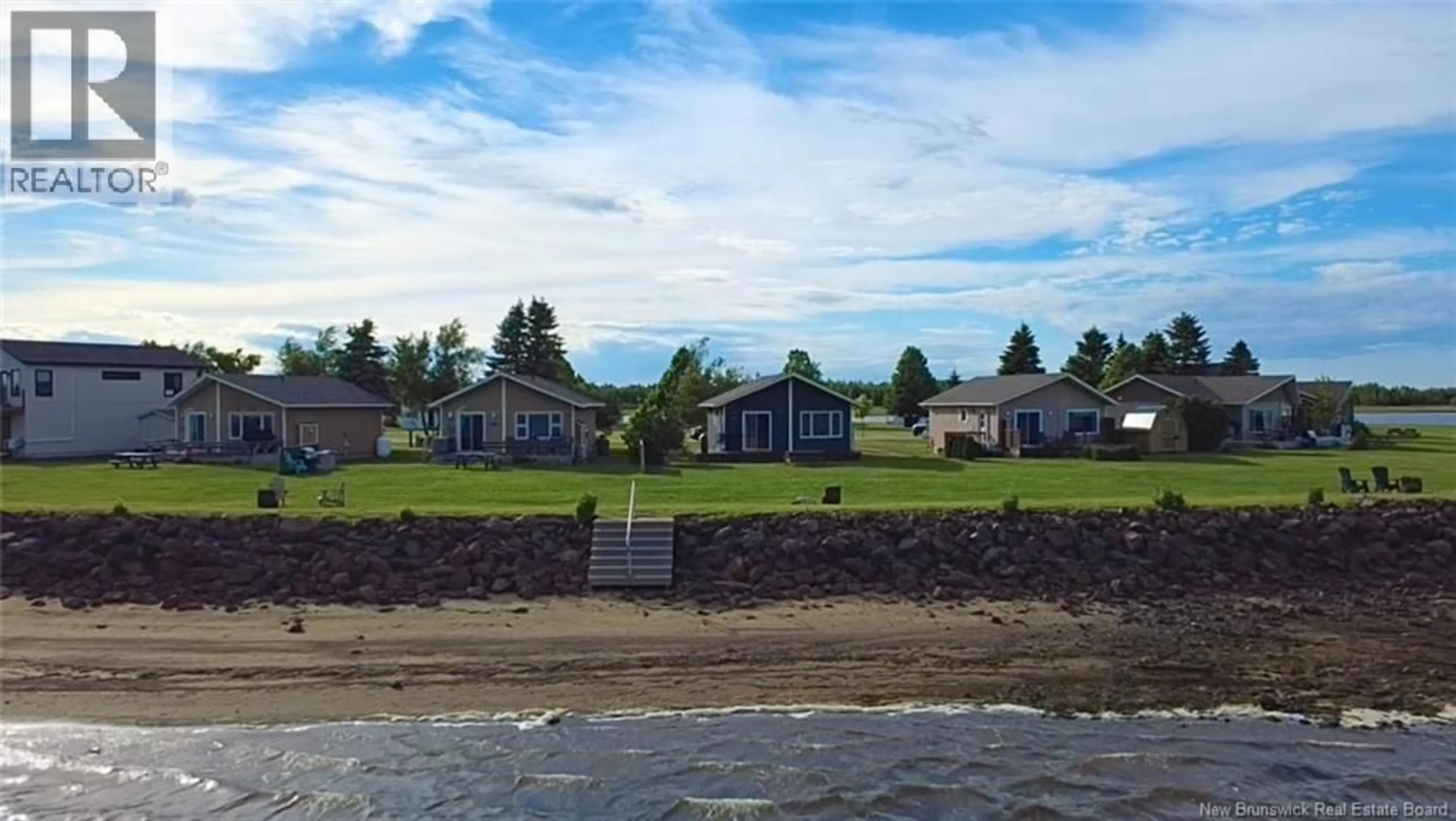 A pic from outside/outdoor area/front of a property/back of a property/a pic from drone, water/lake/river/ocean view for 106 YORK STREET, Richibucto New Brunswick E4W4K2