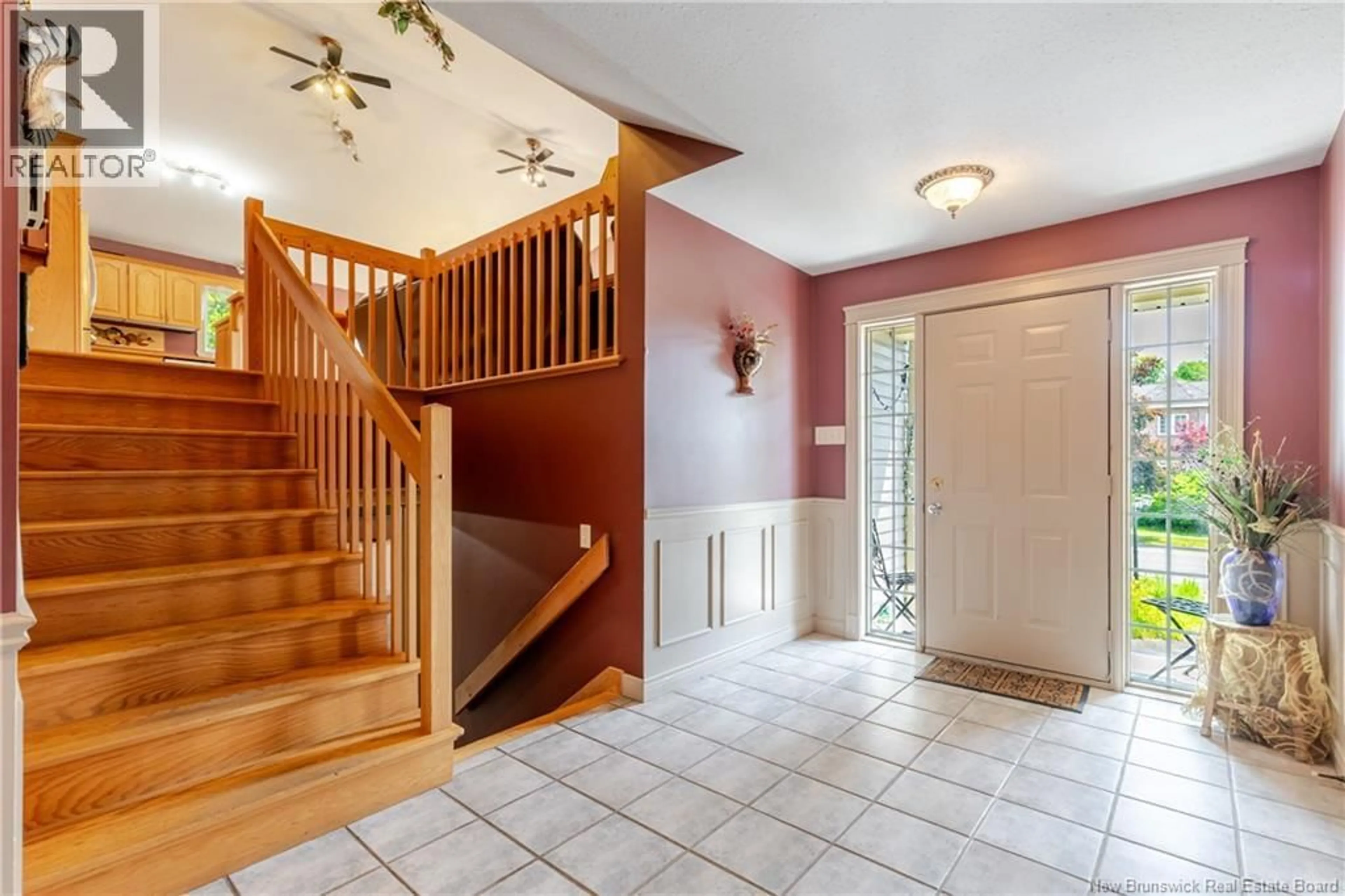 Indoor entryway for 822 DOUGLAS AVENUE, Fredericton New Brunswick E3A9M6