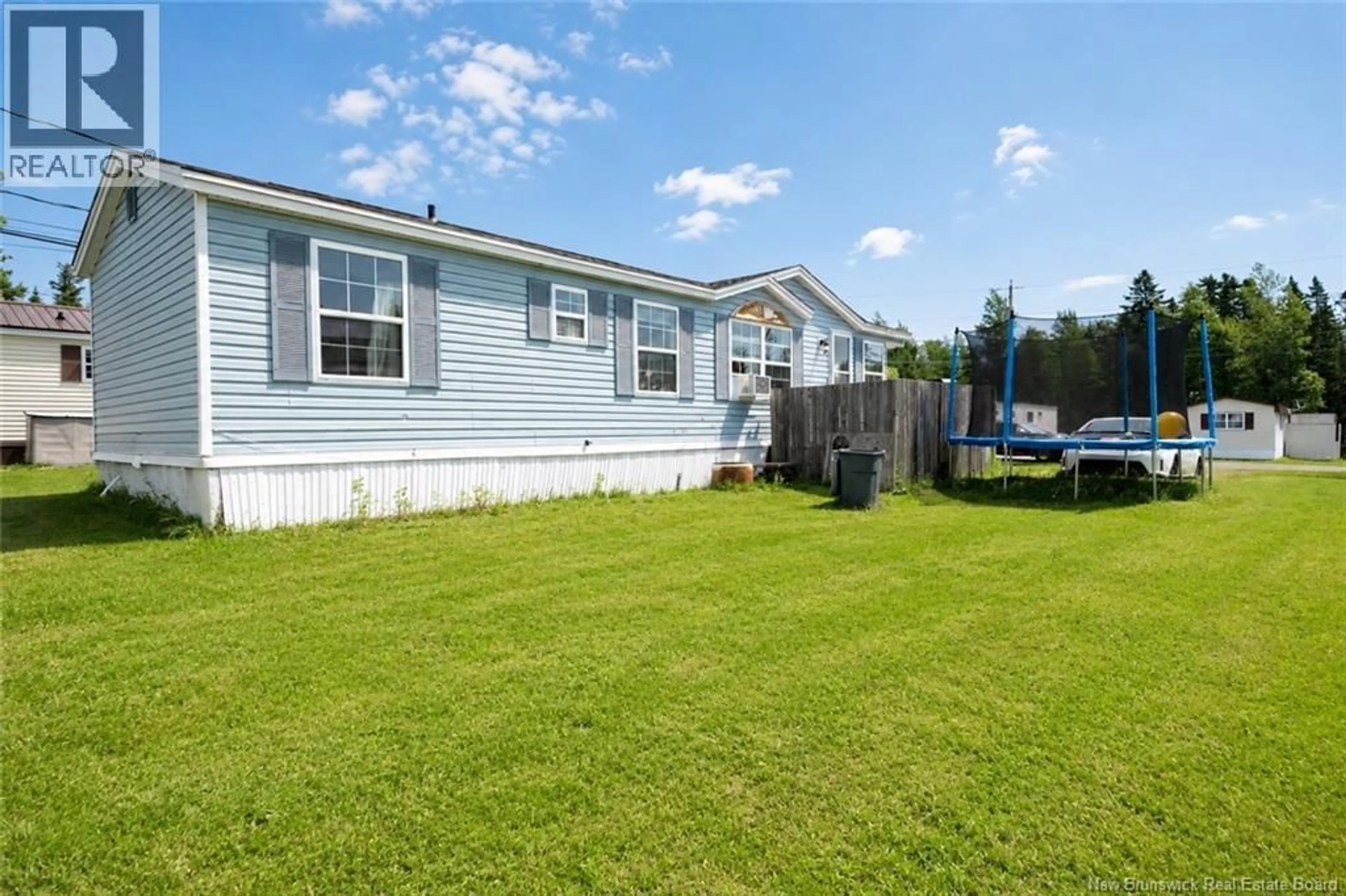 Home with vinyl exterior material, water/lake/river/ocean view for 10 DOROTHY STREET, Sackville New Brunswick E4L2Z3