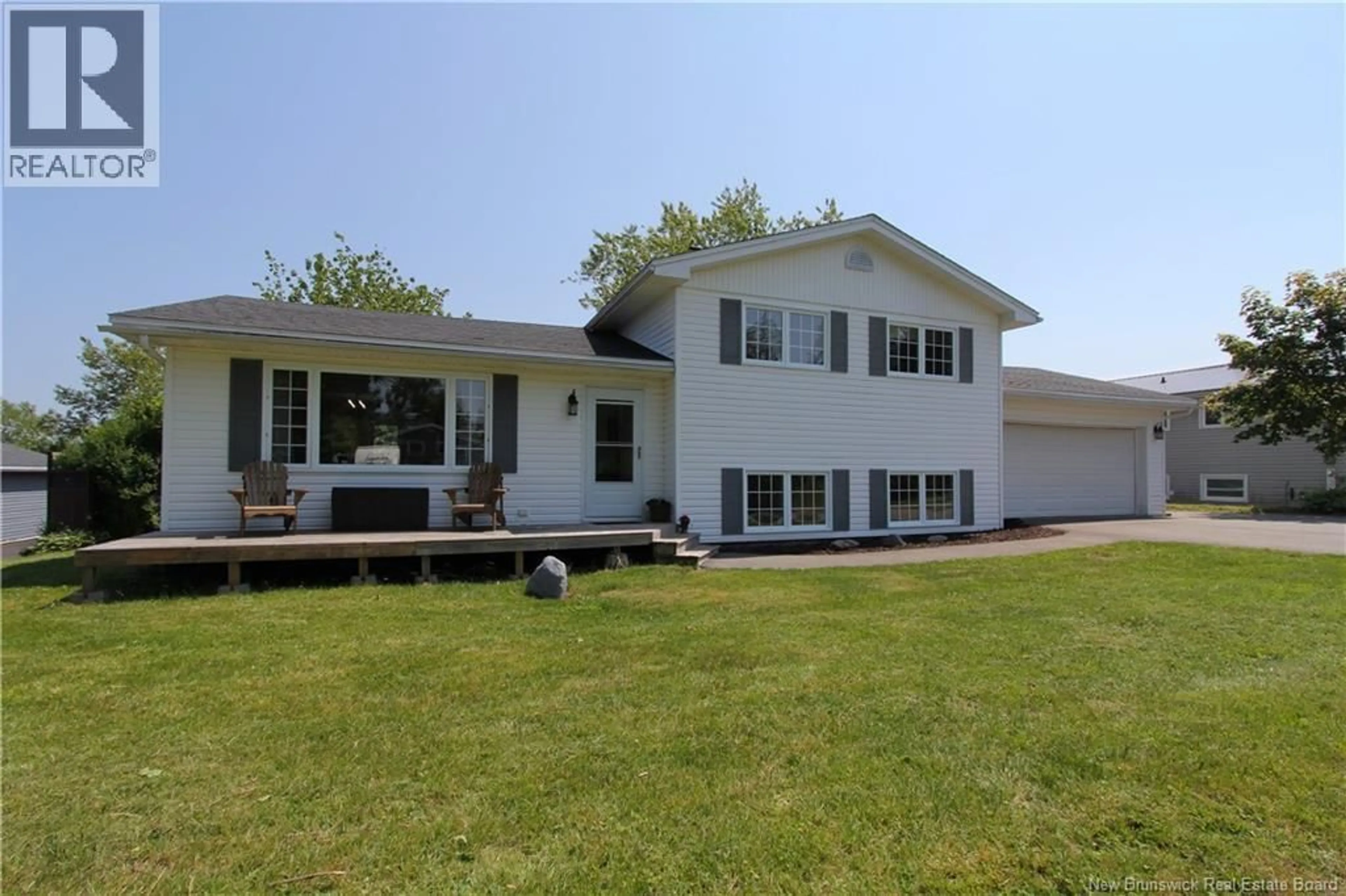 Home with vinyl exterior material, water/lake/river/ocean view for 16 CATHLINE DRIVE, Saint John New Brunswick E2N2C1