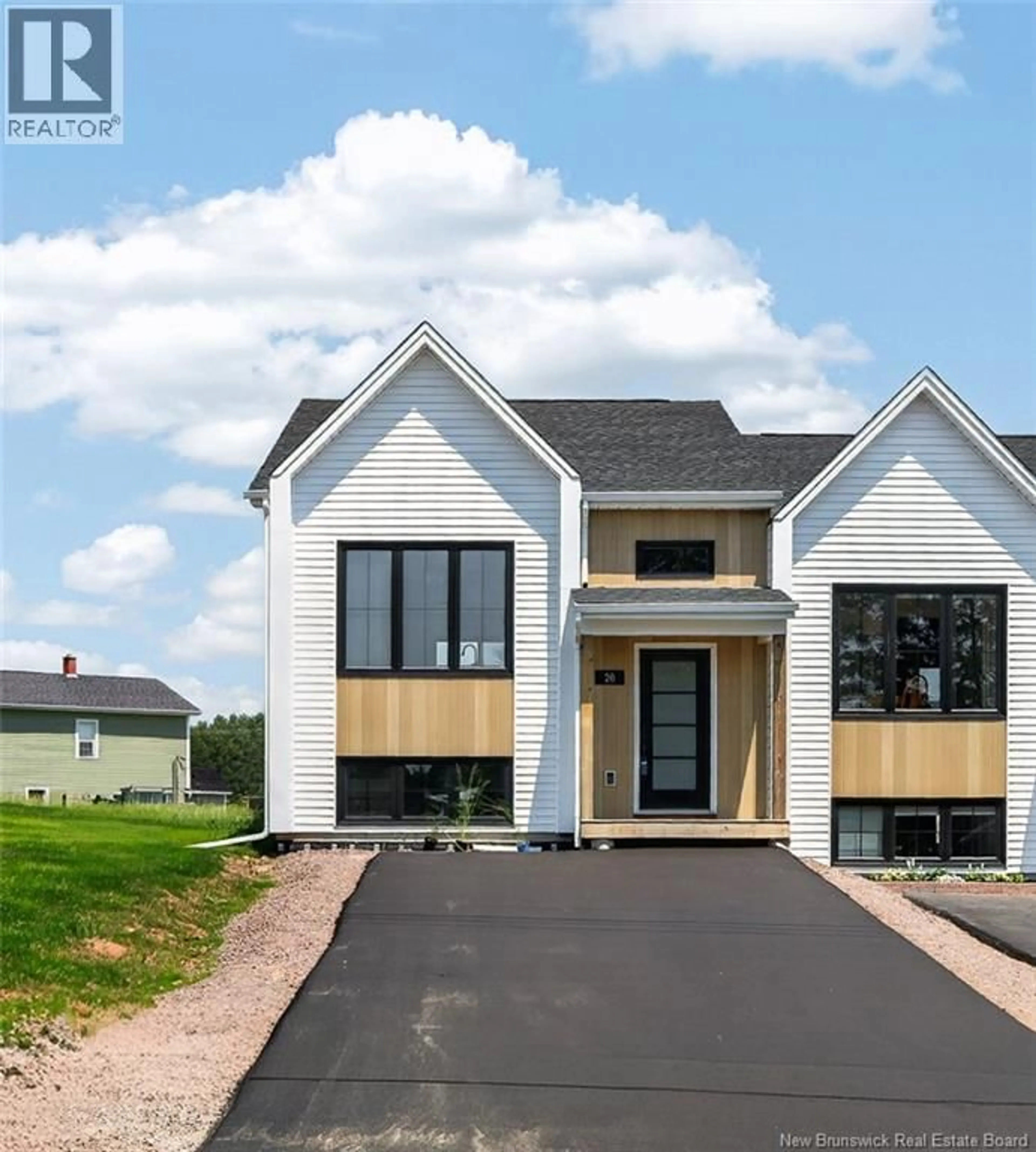 Home with vinyl exterior material, unknown for 28 ADÉO-ROSE STREET, Memramcook New Brunswick E4K0E9