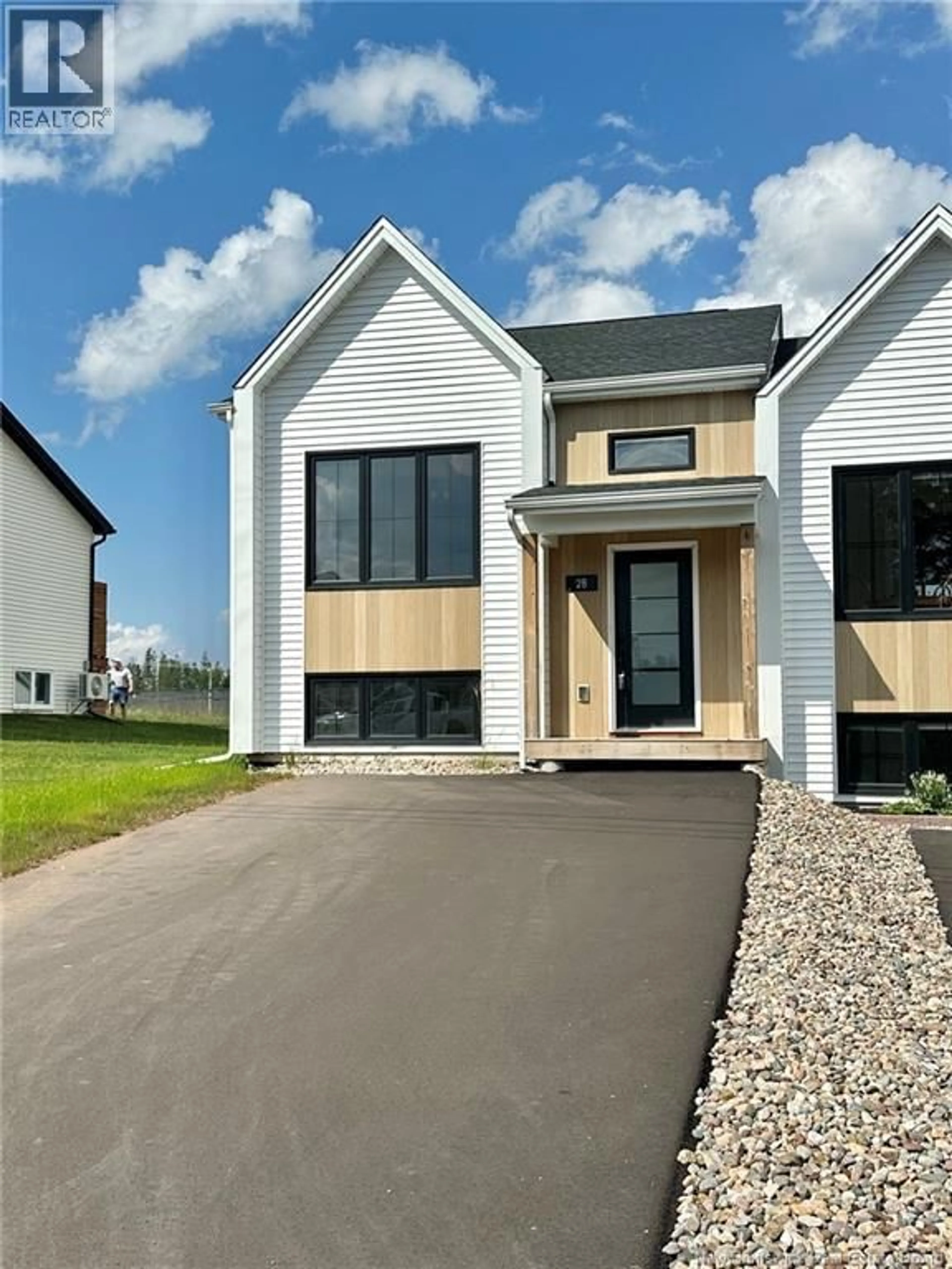 Home with vinyl exterior material, street for 28 ADÉO-ROSE STREET, Memramcook New Brunswick E4K0E9