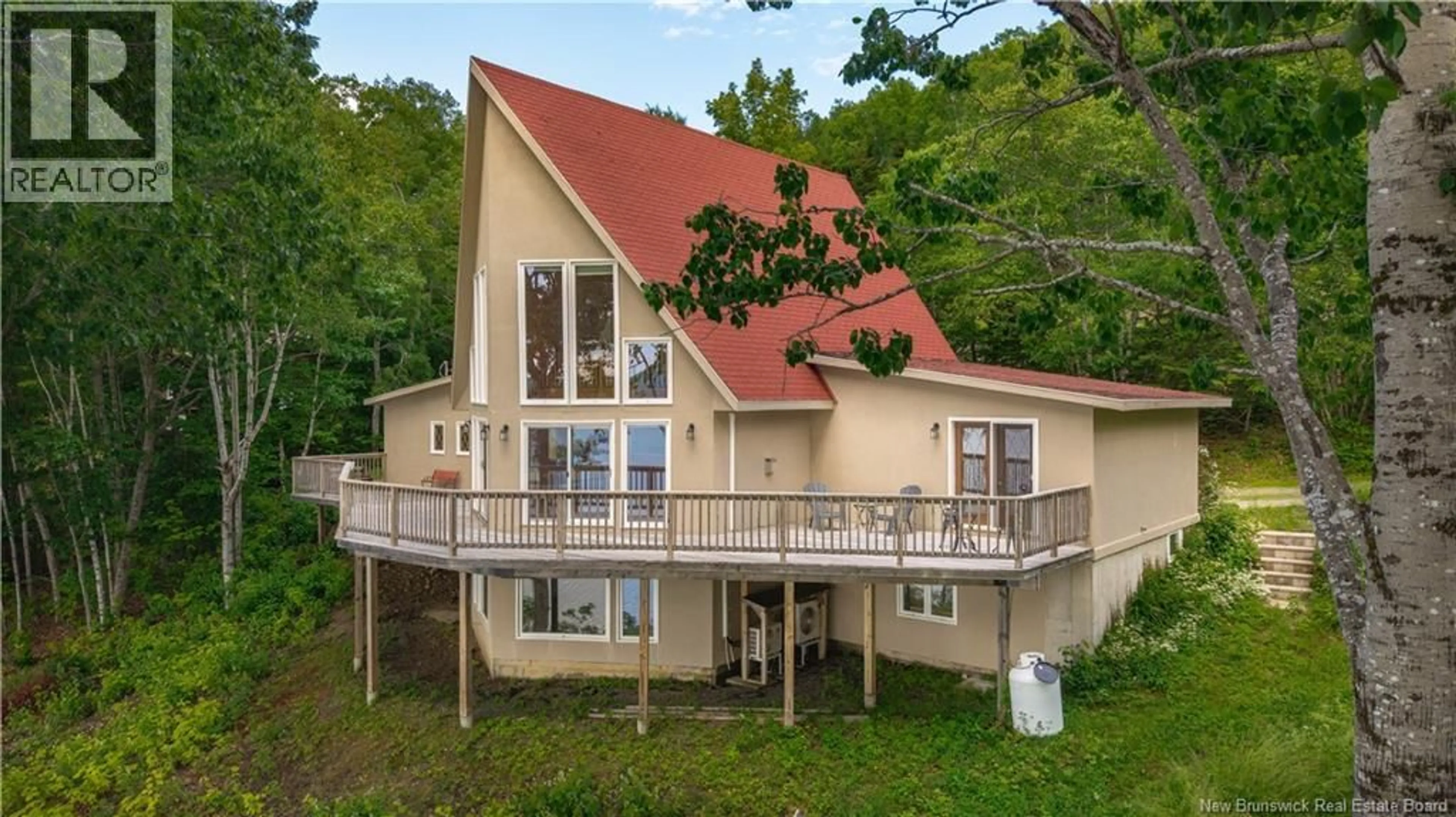 A pic from outside/outdoor area/front of a property/back of a property/a pic from drone, water/lake/river/ocean view for 178 HILLS POINT ROAD, Oak Bay New Brunswick E3L3J7
