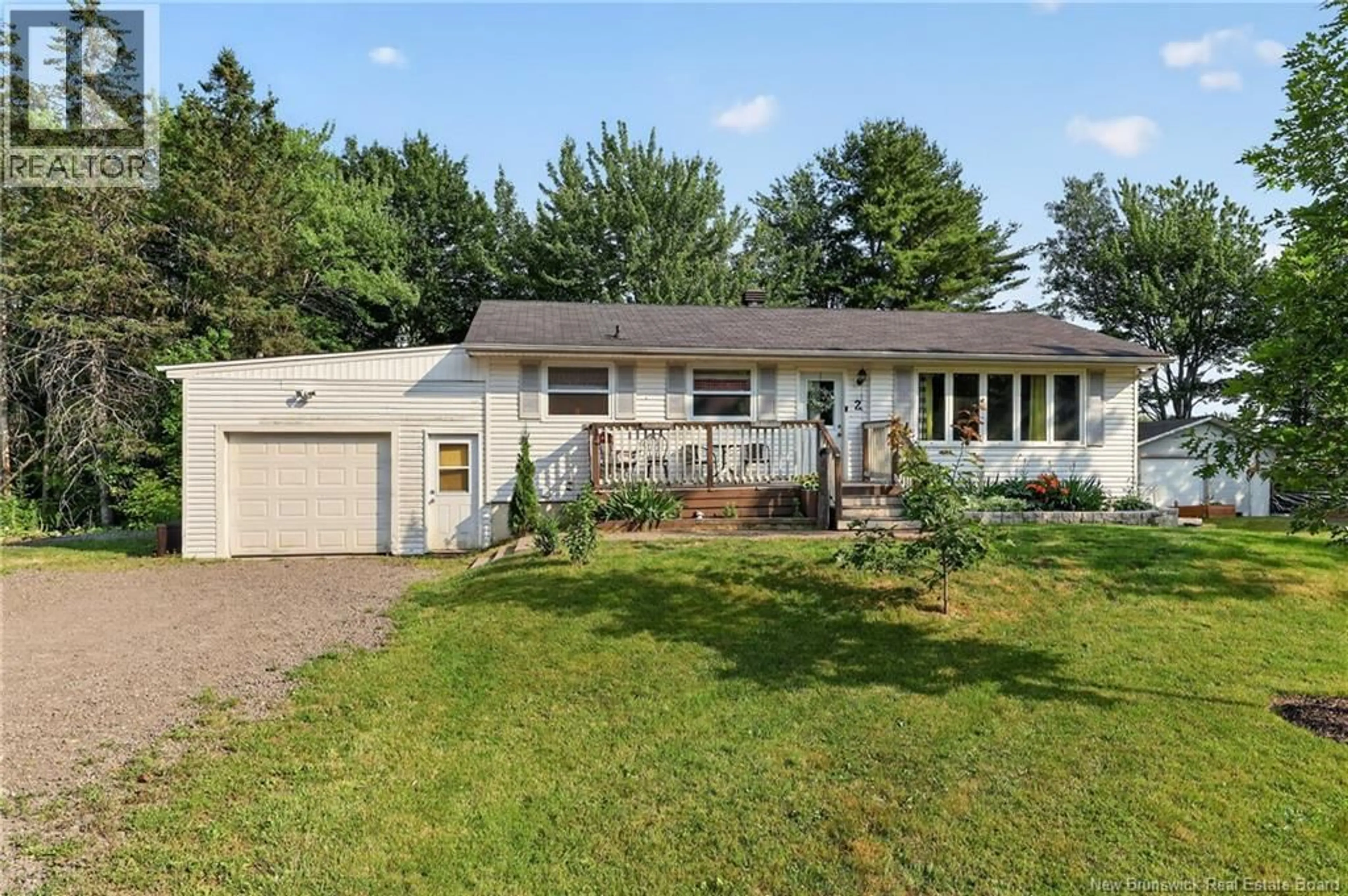 Home with vinyl exterior material, street for 2 PLEASANTVIEW STREET, Lutes Mountain New Brunswick E1G2S6