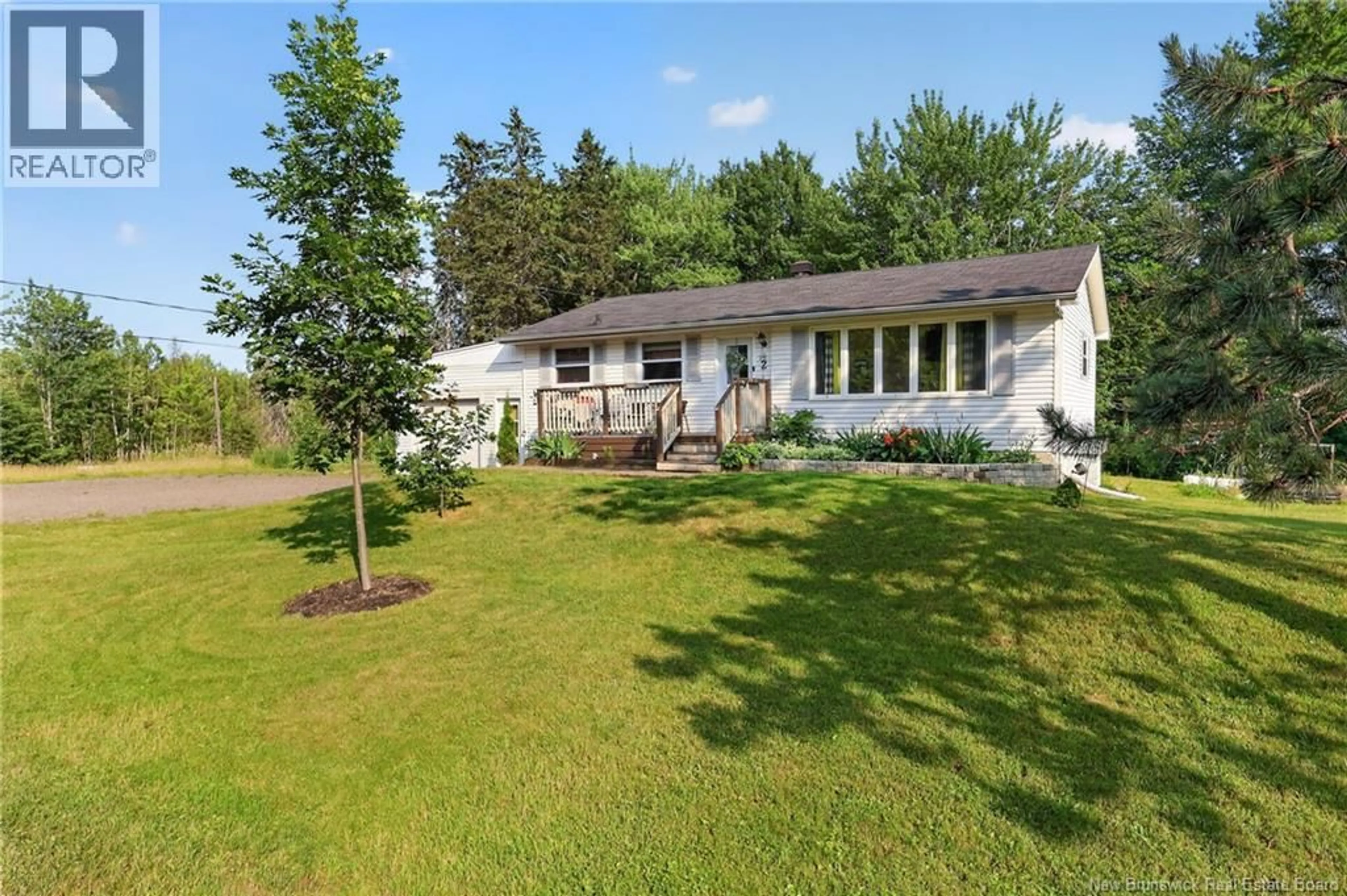 A pic from outside/outdoor area/front of a property/back of a property/a pic from drone, unknown for 2 PLEASANTVIEW STREET, Lutes Mountain New Brunswick E1G2S6