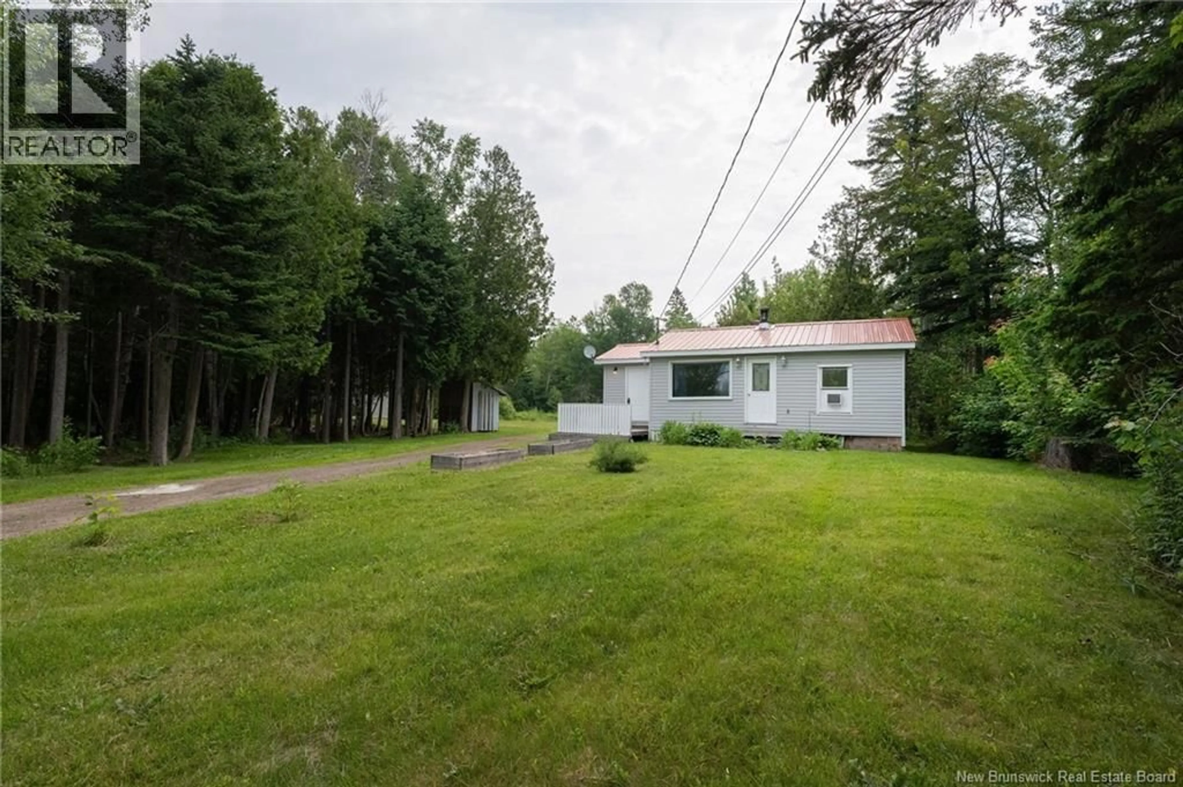 A pic from outside/outdoor area/front of a property/back of a property/a pic from drone, unknown for 3821 ROUTE 530, Grande-Digue New Brunswick E4R5H6