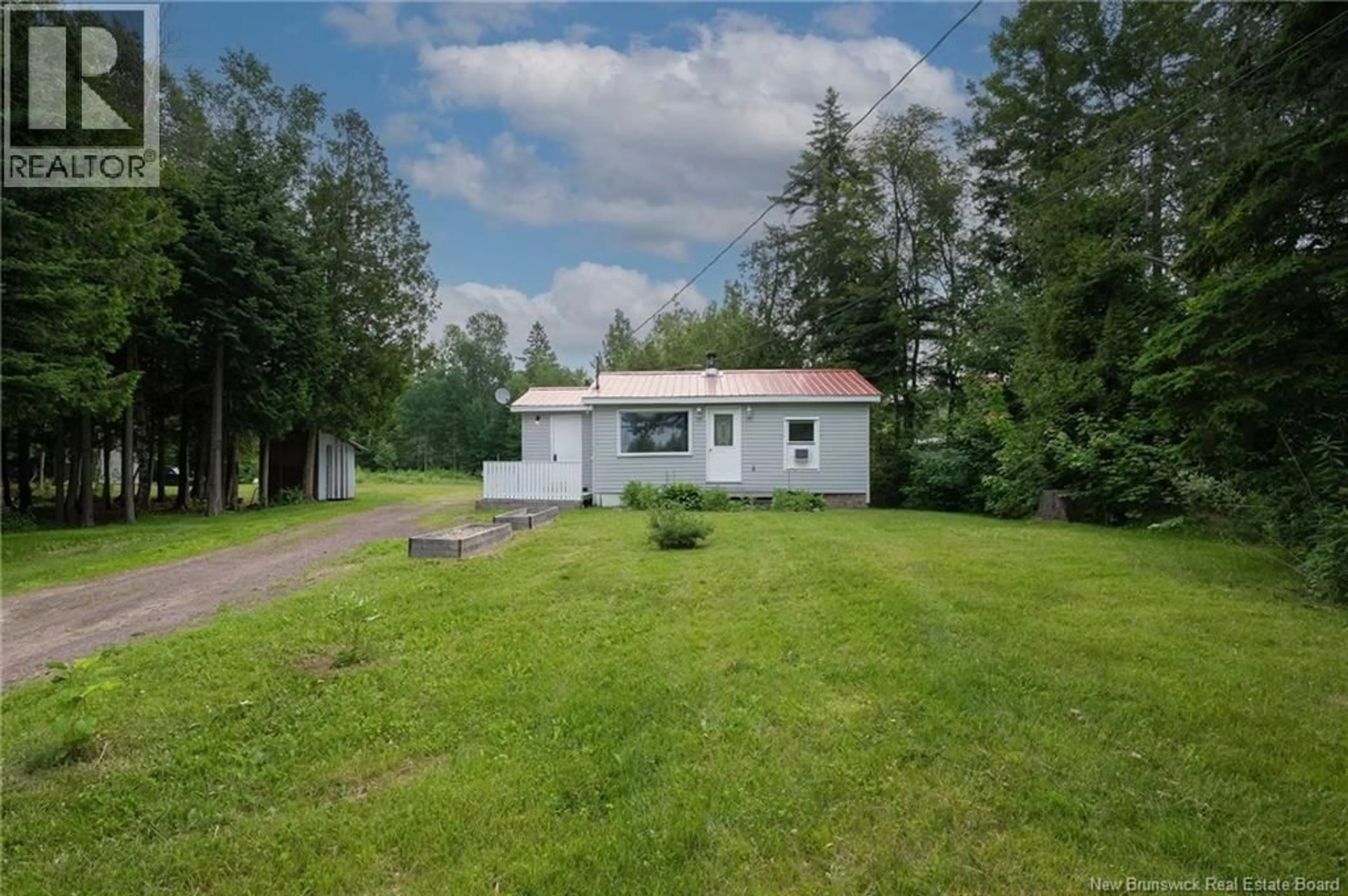 A pic from outside/outdoor area/front of a property/back of a property/a pic from drone, unknown for 3821 ROUTE 530, Grande-Digue New Brunswick E4R5H6