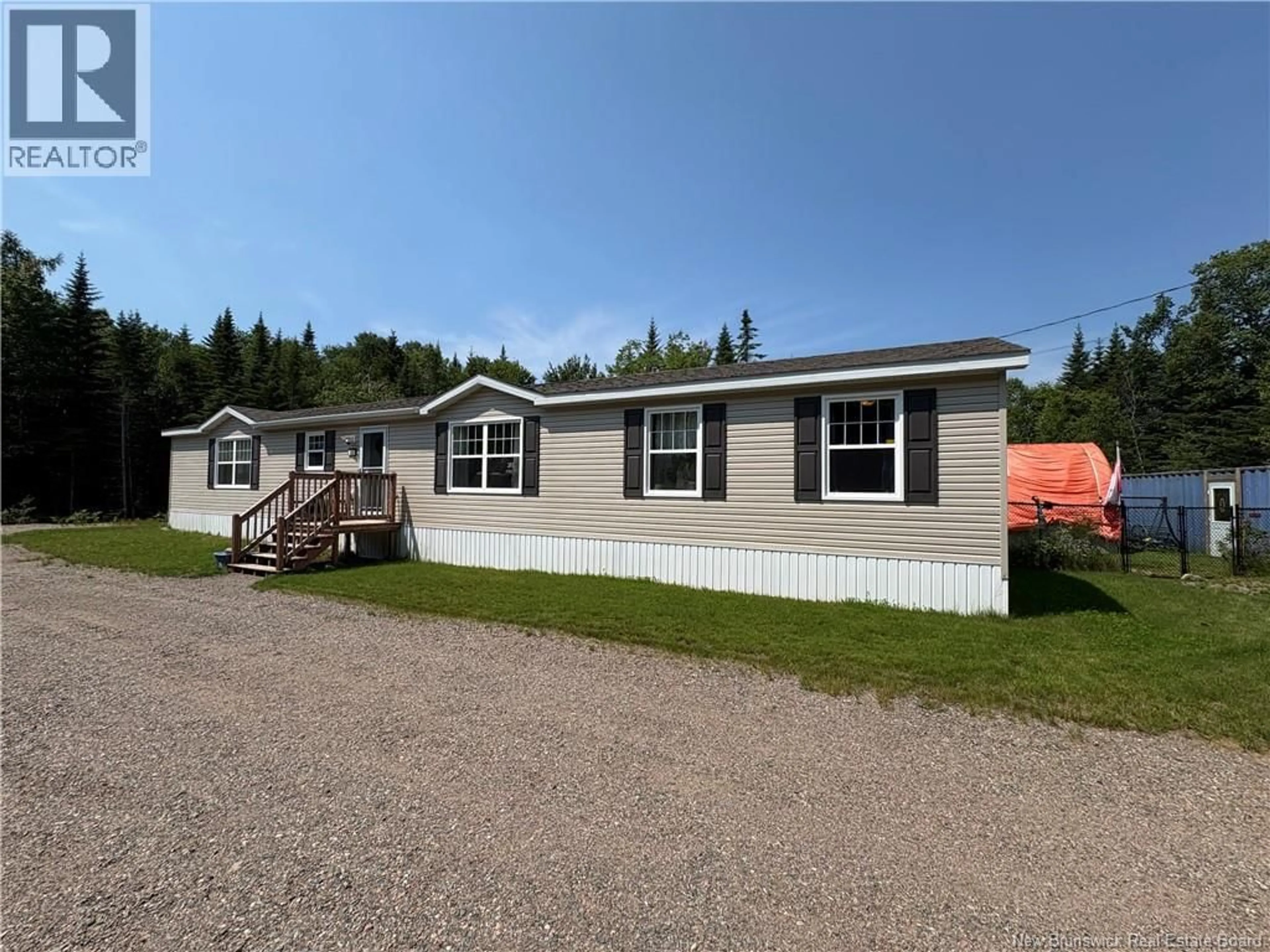 Home with vinyl exterior material, unknown for 25 WETMORE CREEK ROAD, Musquash New Brunswick E5J2L1