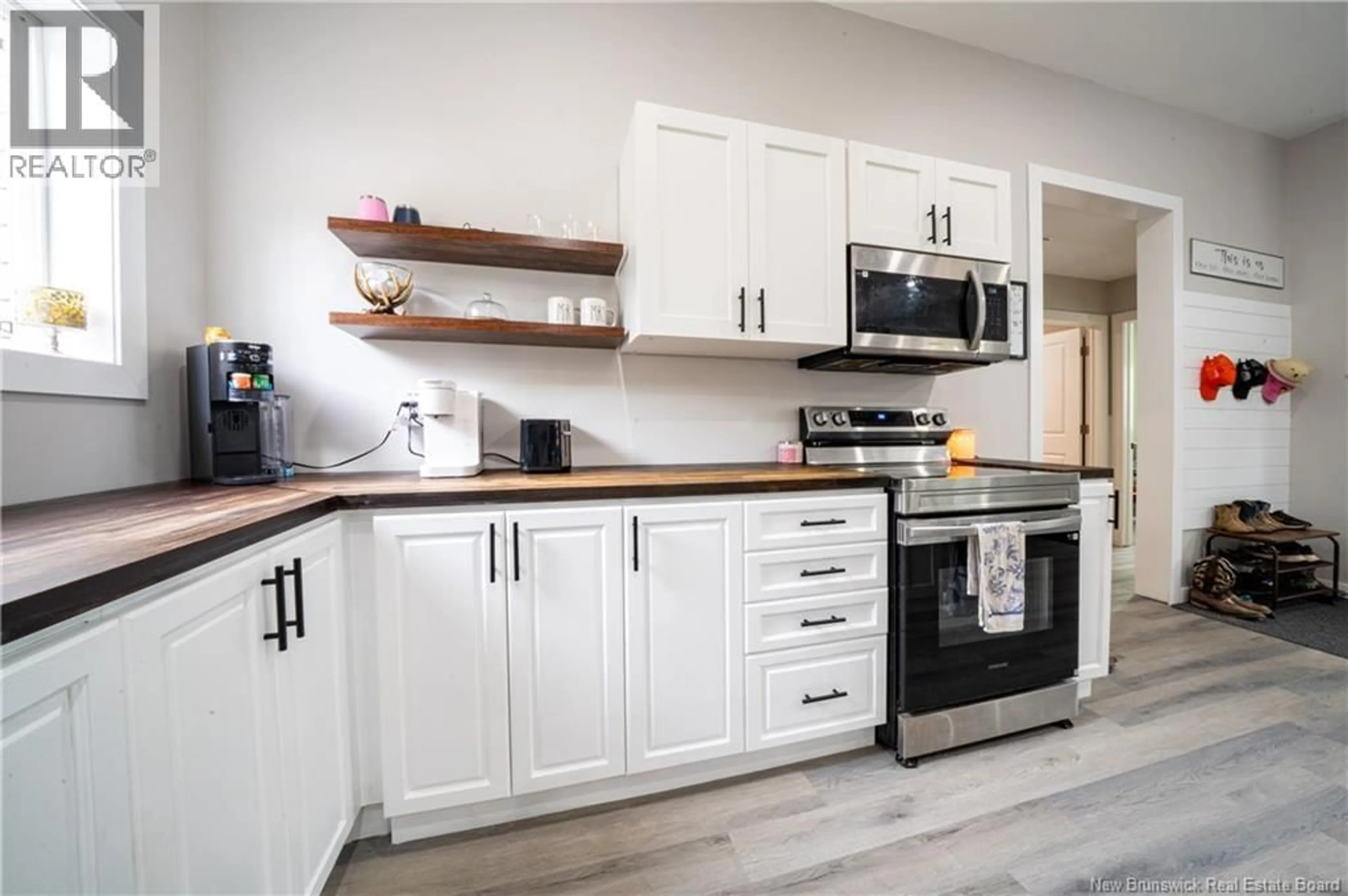 Open concept kitchen, unknown for 477 VILLAGE DES CORMIER ROAD, Saint-Paul New Brunswick E4T3G7