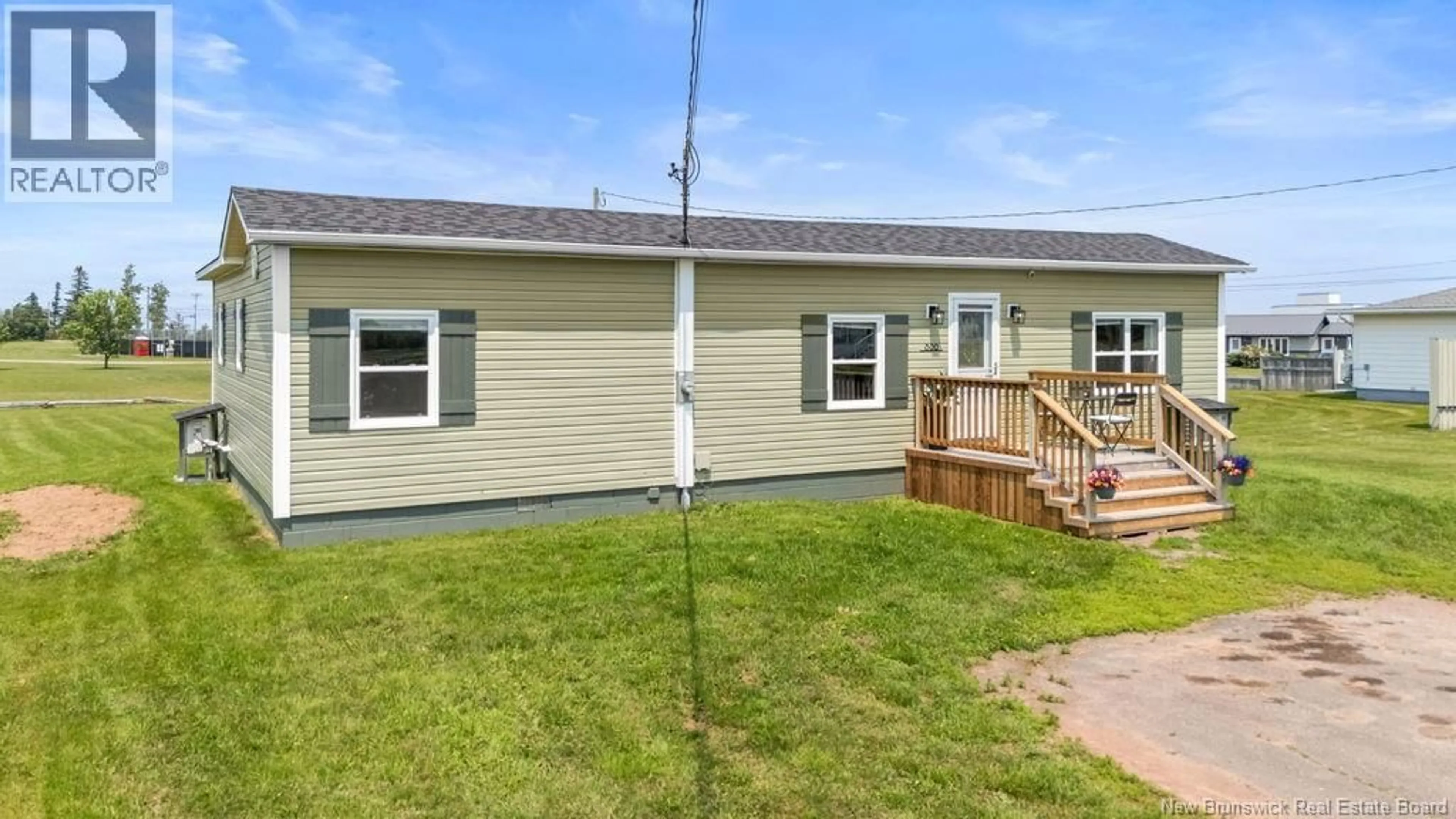 Home with vinyl exterior material, unknown for 800 CHEMIN BAS CAP-PELE ROAD, Cap-Pelé New Brunswick E4N4K1